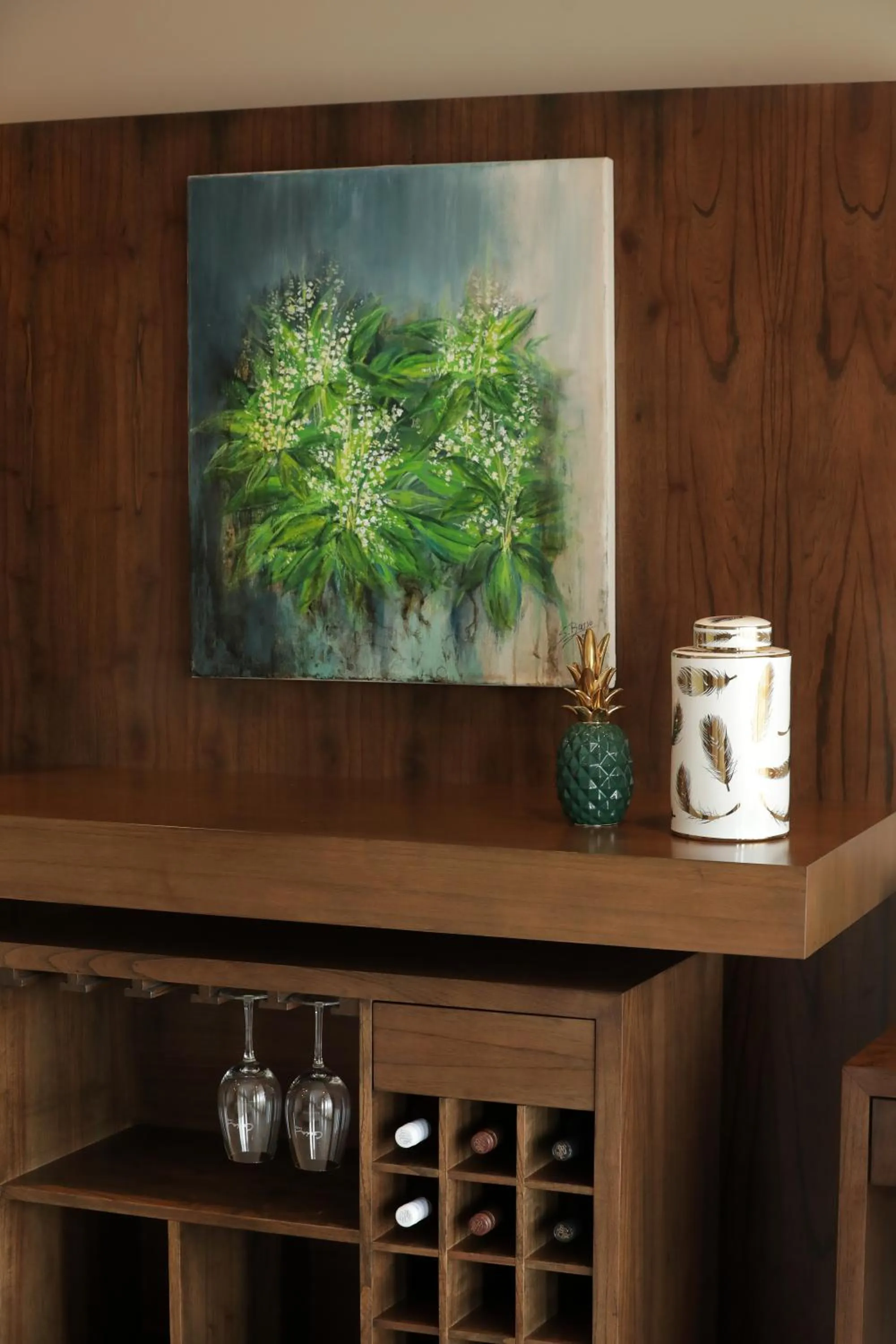 Drinks in Gaia Lodge