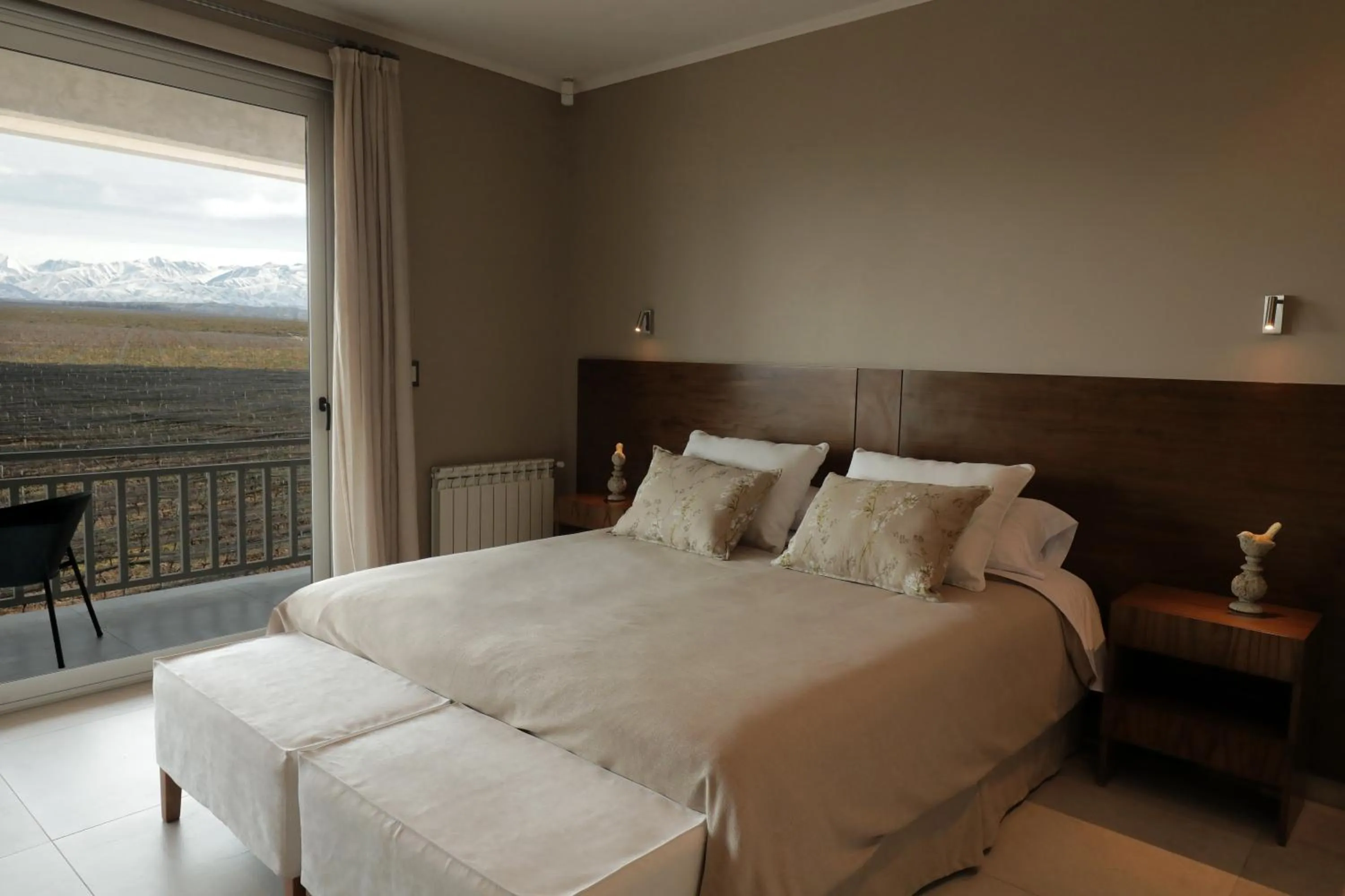 Bedroom, Bed in Gaia Lodge