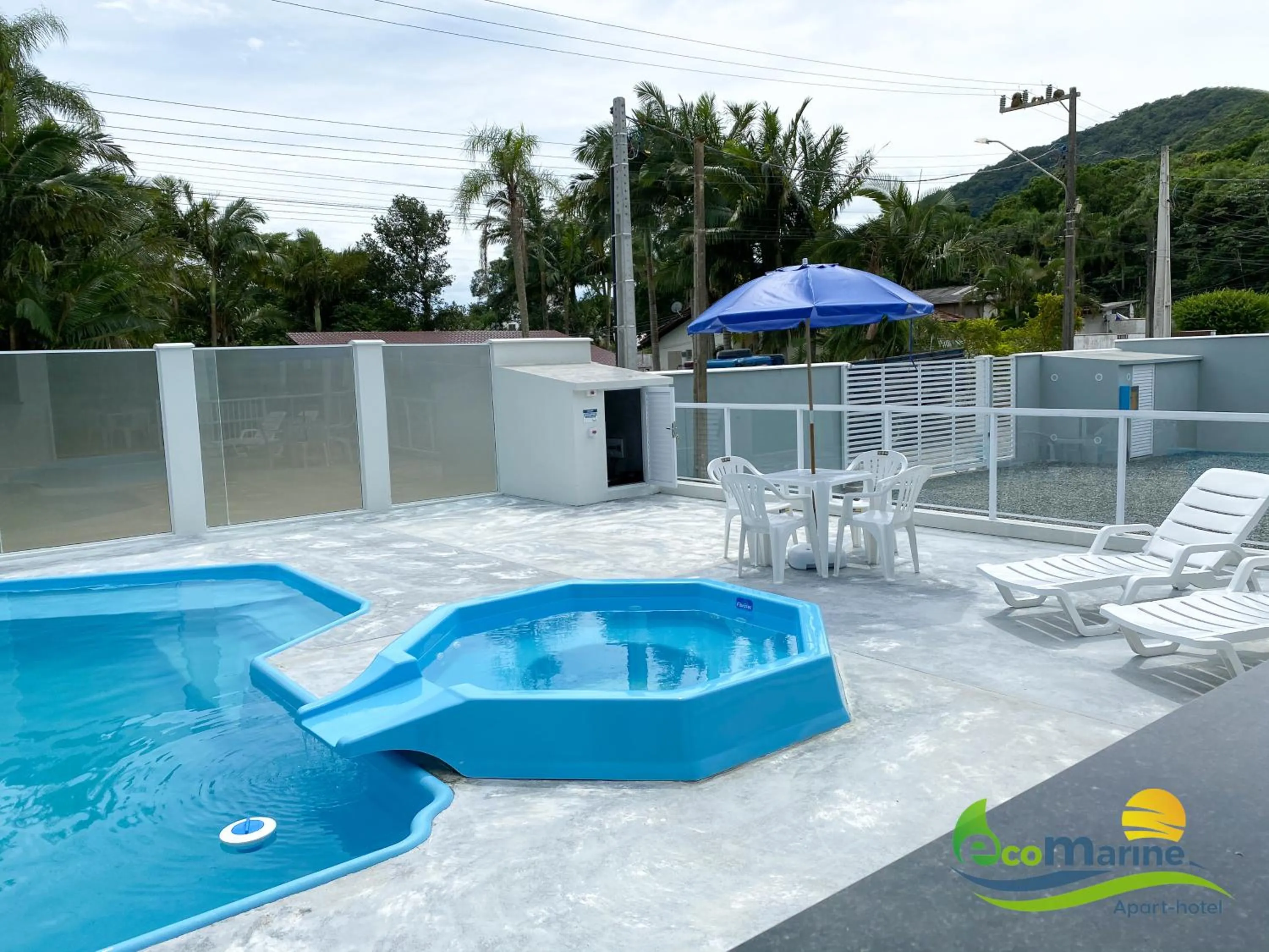 Pool view in Ecomarine Apart-hotel 800 m Beto Carrero