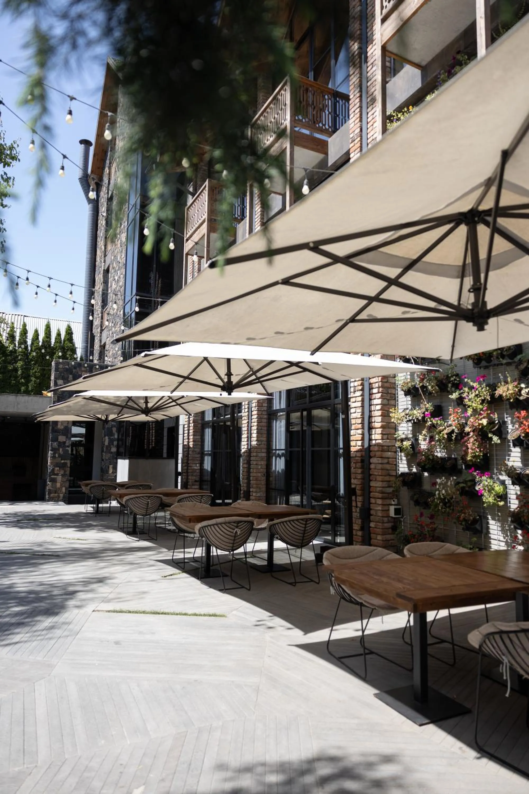 Balcony/Terrace in Dilijani Tun Hotel & Restaurant
