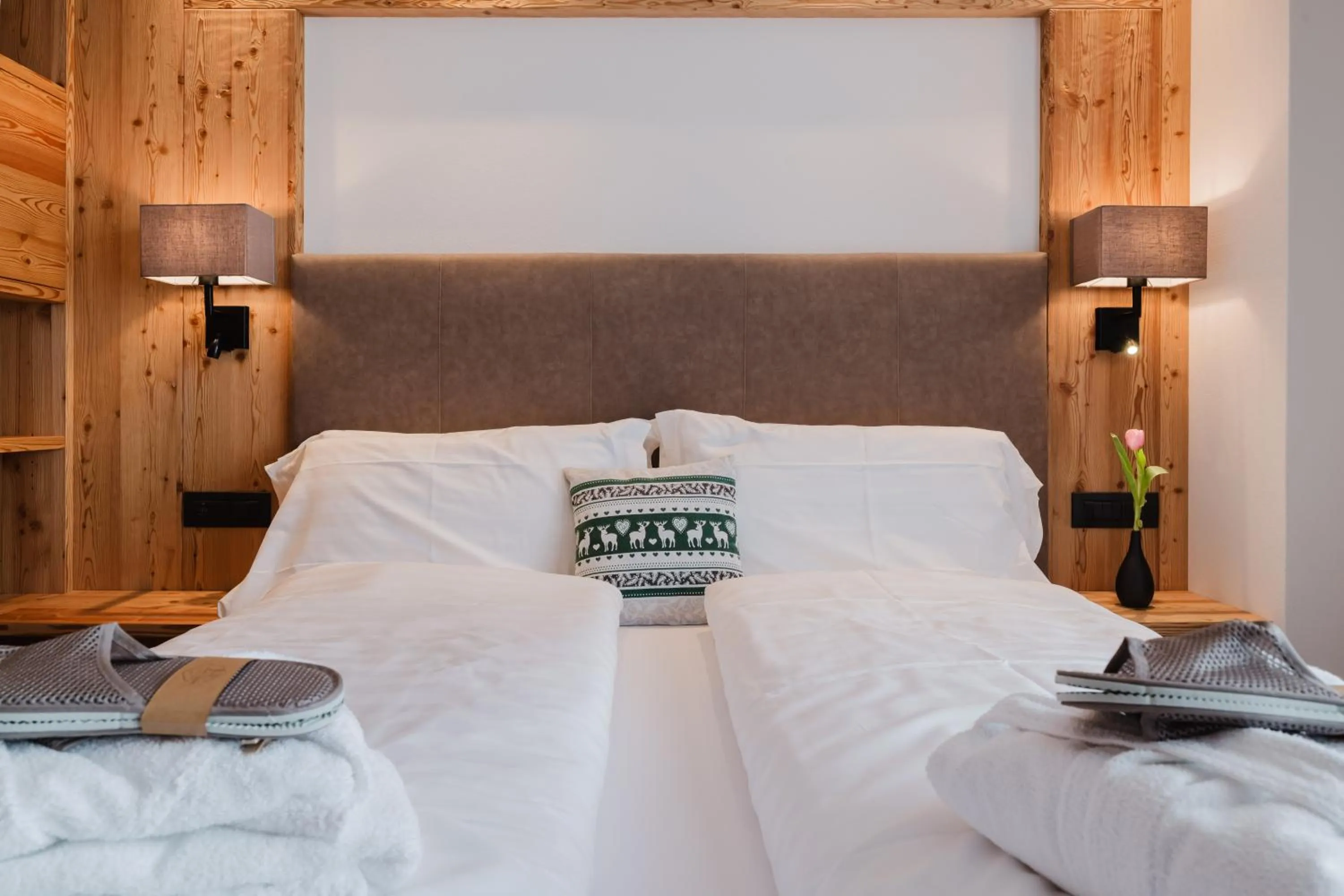 Bed in Hotel Li Anta Rossa - Adults Only