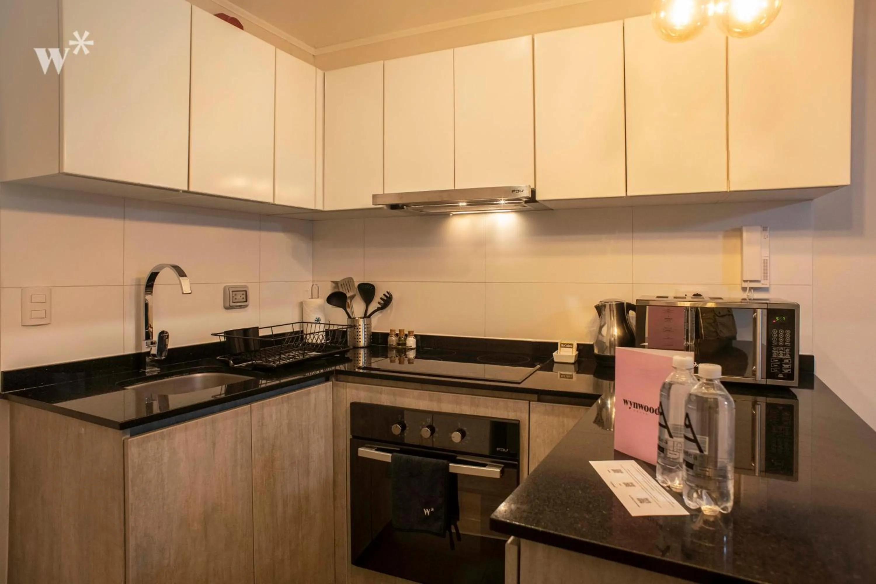 Coffee/tea facilities in Osma by Wynwood House