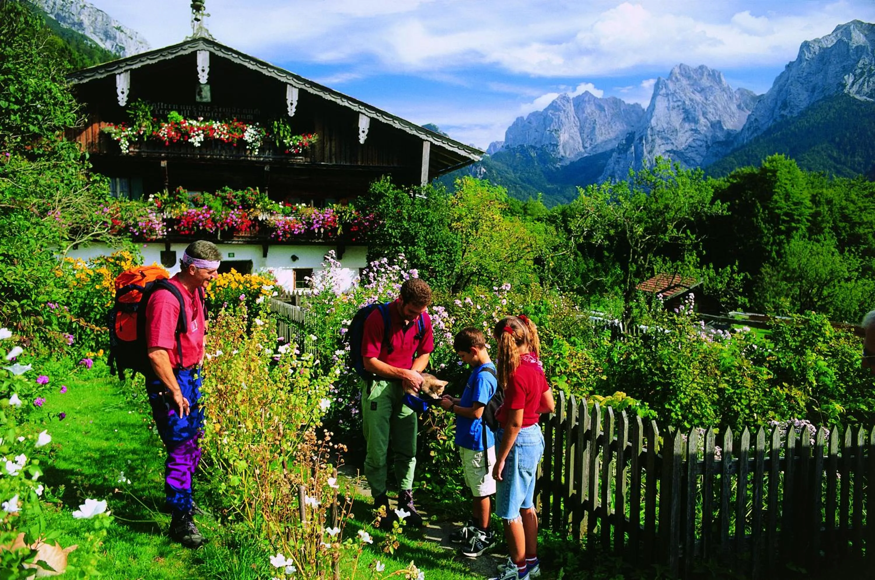 Garden in Hotel Wirtshaus Sattlerwirt