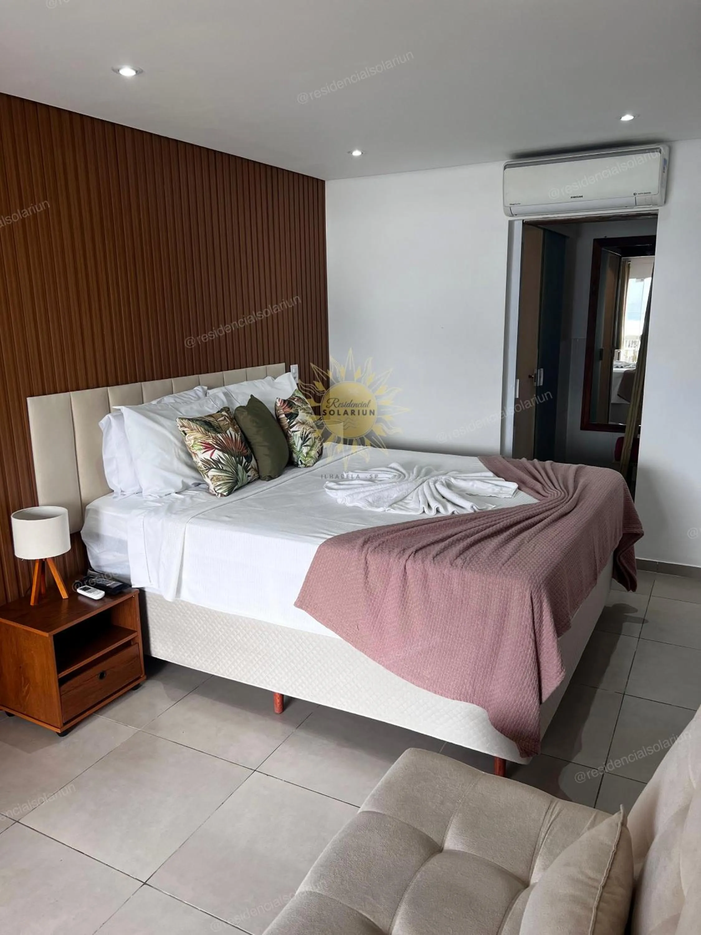Bed in Residencial Solariun Ilhabela