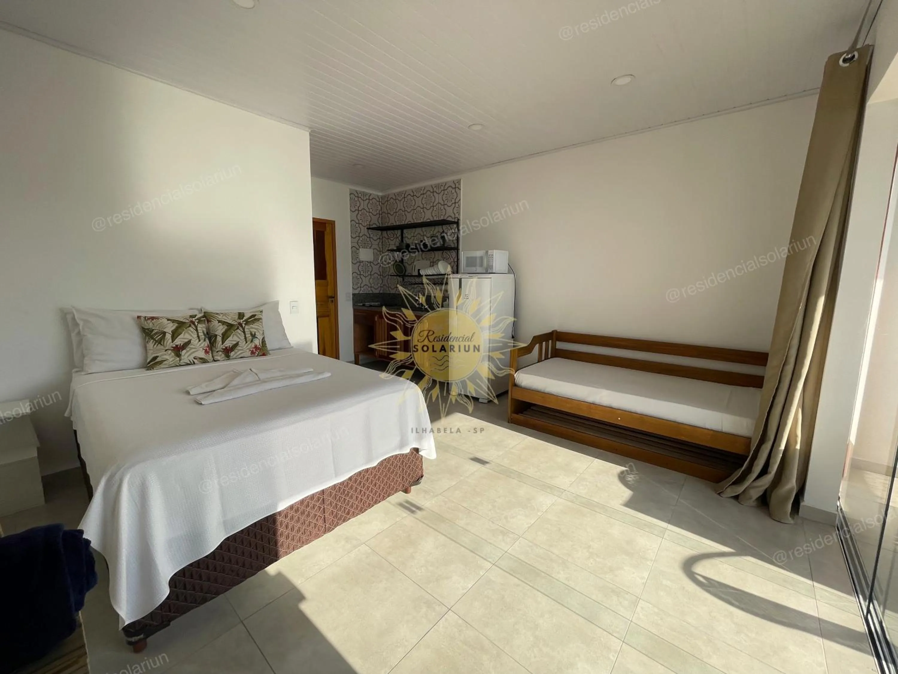 Bed in Residencial Solariun Ilhabela