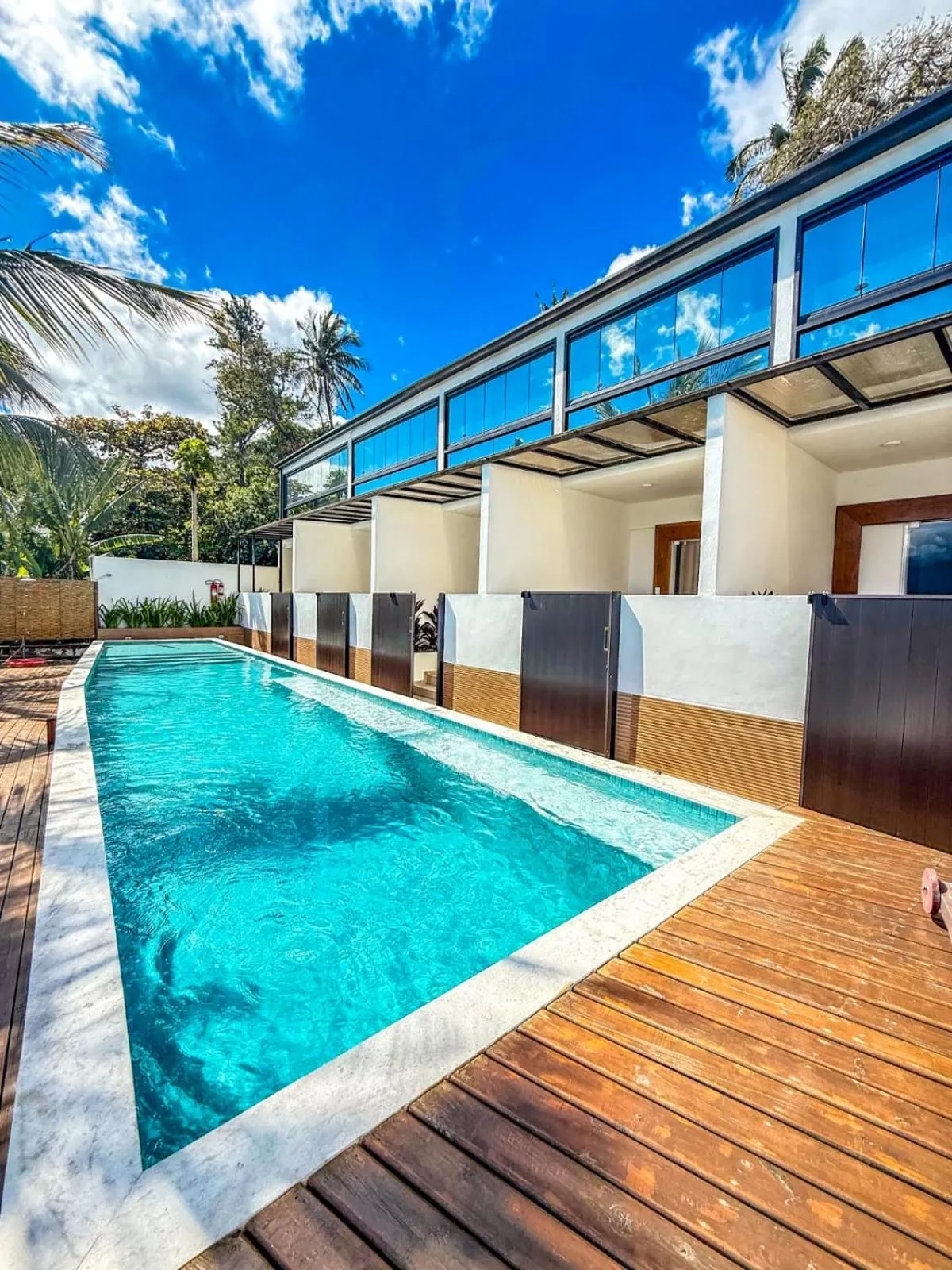 Swimming pool in Residencial Solariun Ilhabela