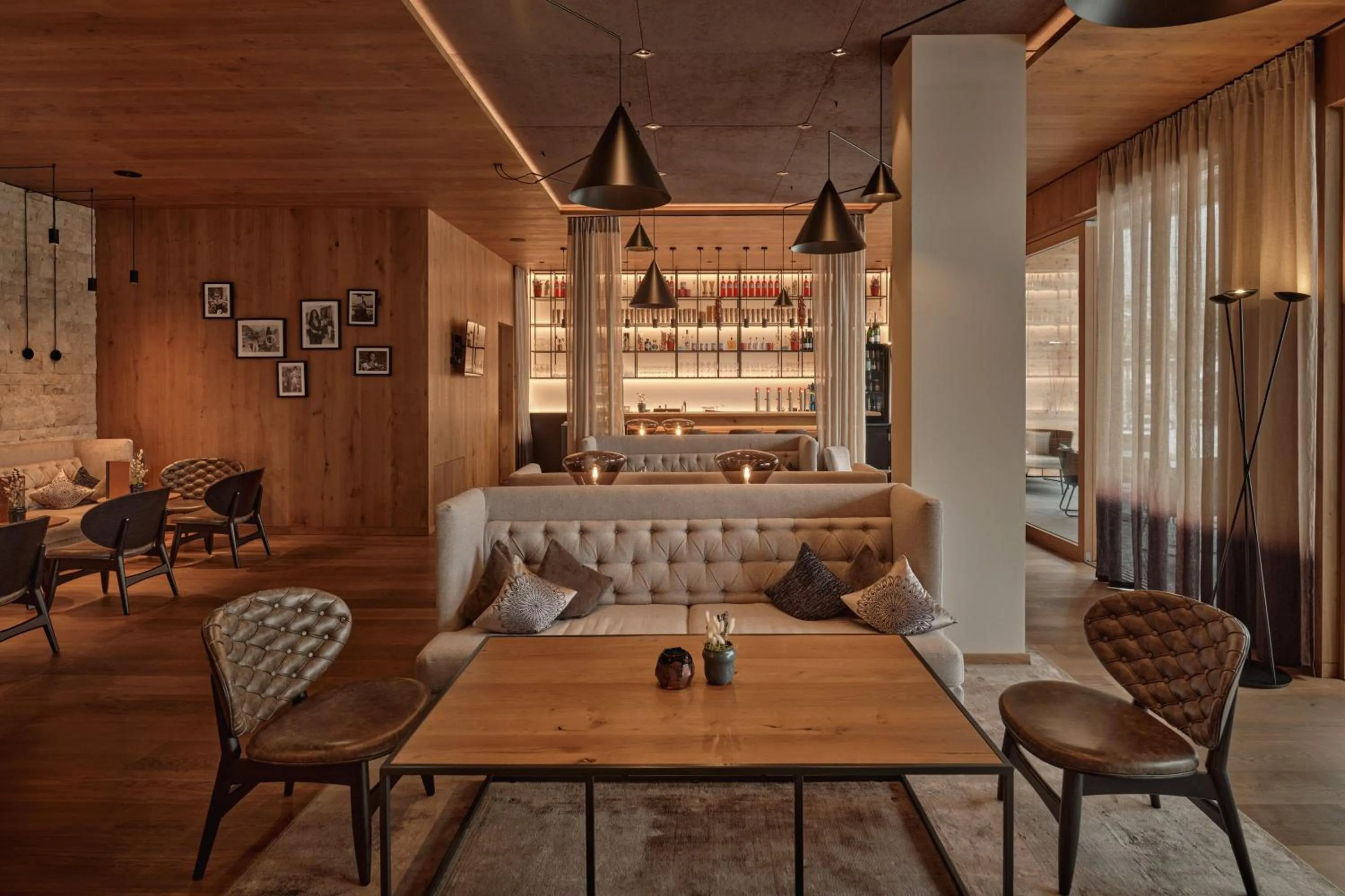 Restaurant/places to eat in DAS EDELWEISS - Salzburg Mountain Resort