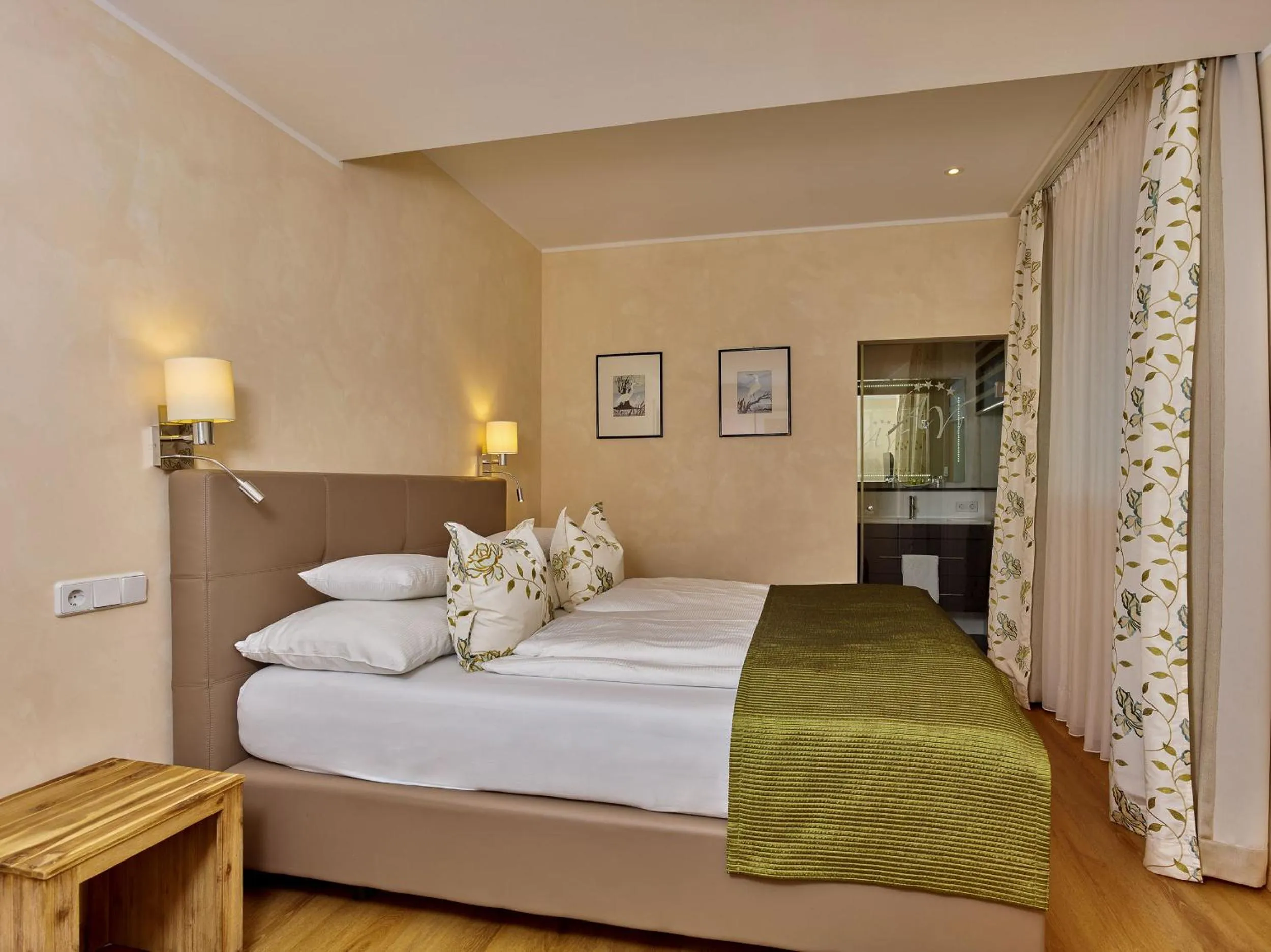 Bedroom, Bed in A-VITA Viktoria & A-VITA living luxury apartments