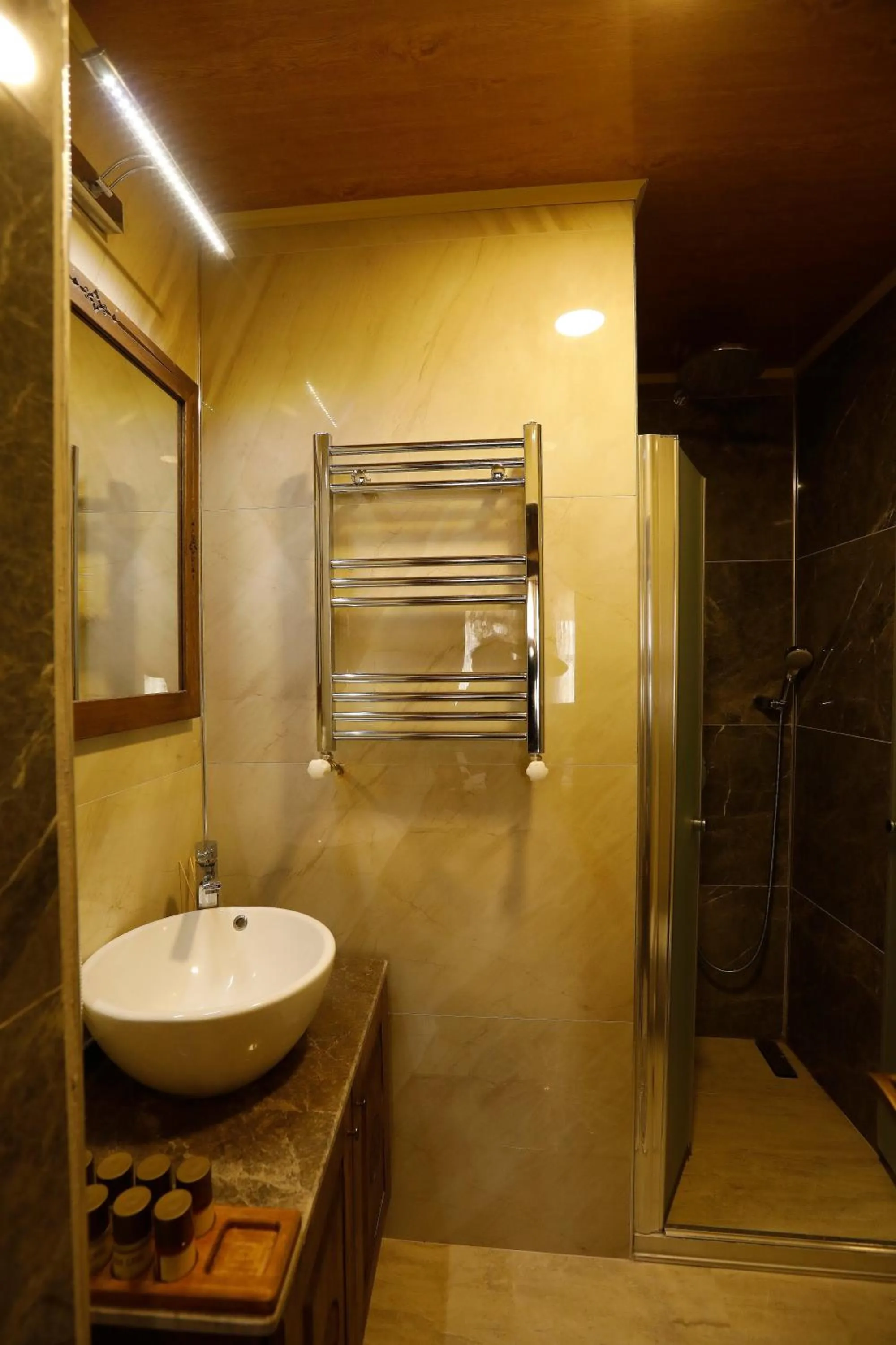 Bathroom in Ada Cave Suites