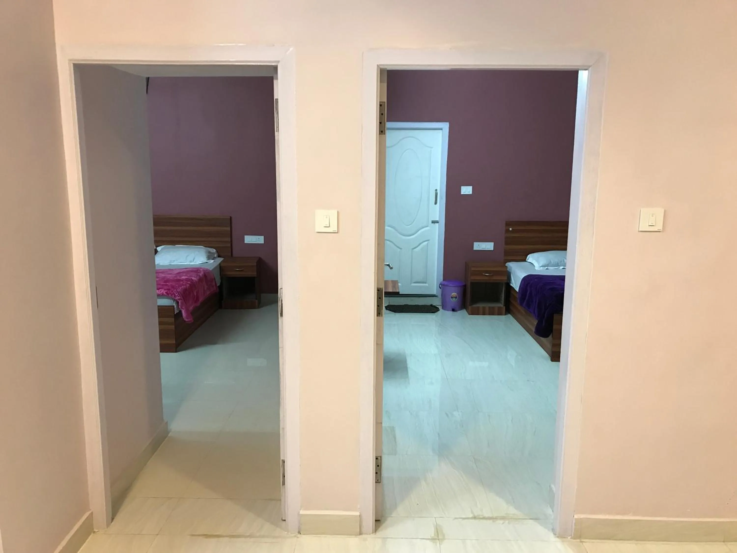 Bed in HAPPYSTAY rooms and cottages