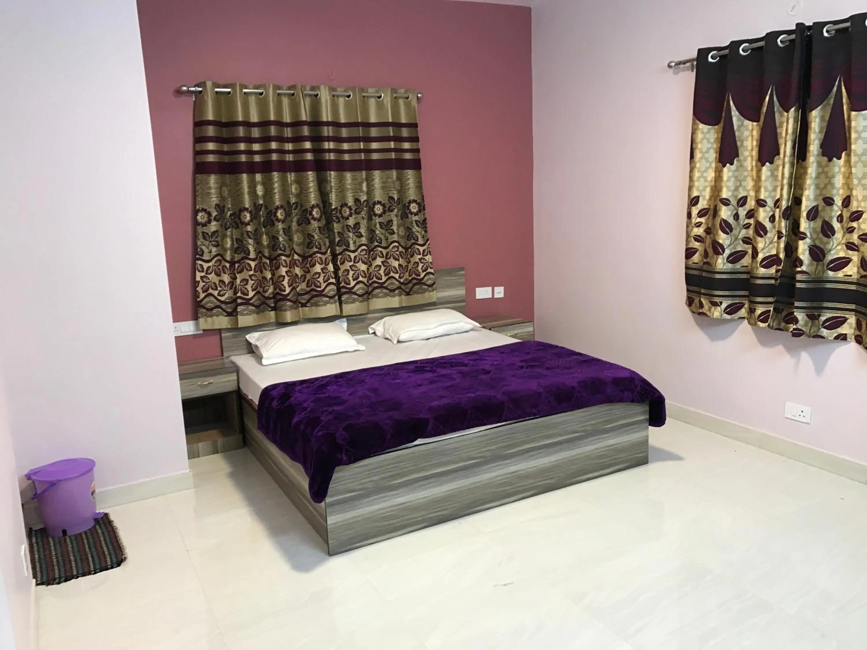 Bed in HAPPYSTAY rooms and cottages