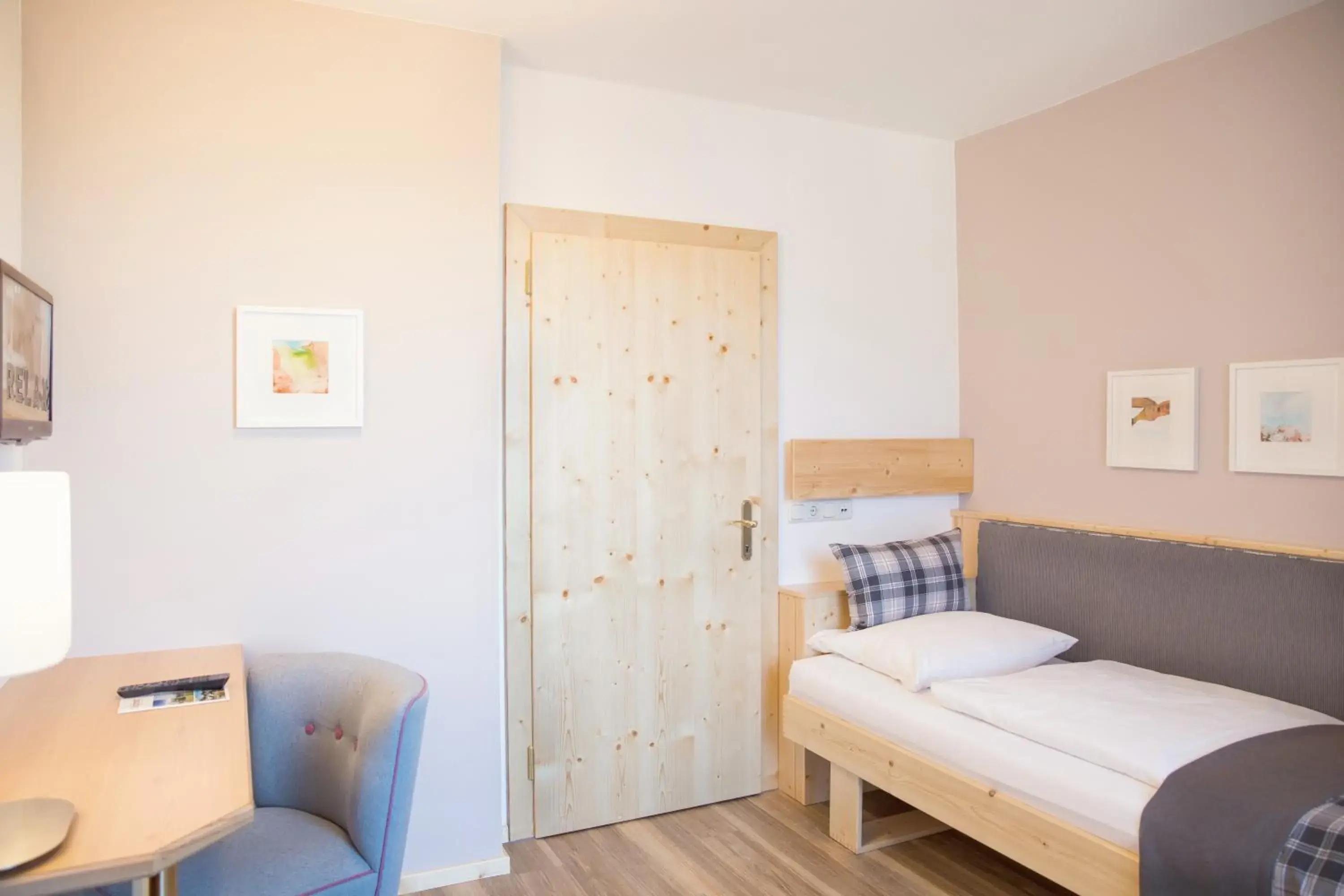 Single Room - single occupancy in Hotel Gasthof Zum Kirchenwirt Single Room - single occupancy in Hotel Gasthof Zum Kirchenwirt