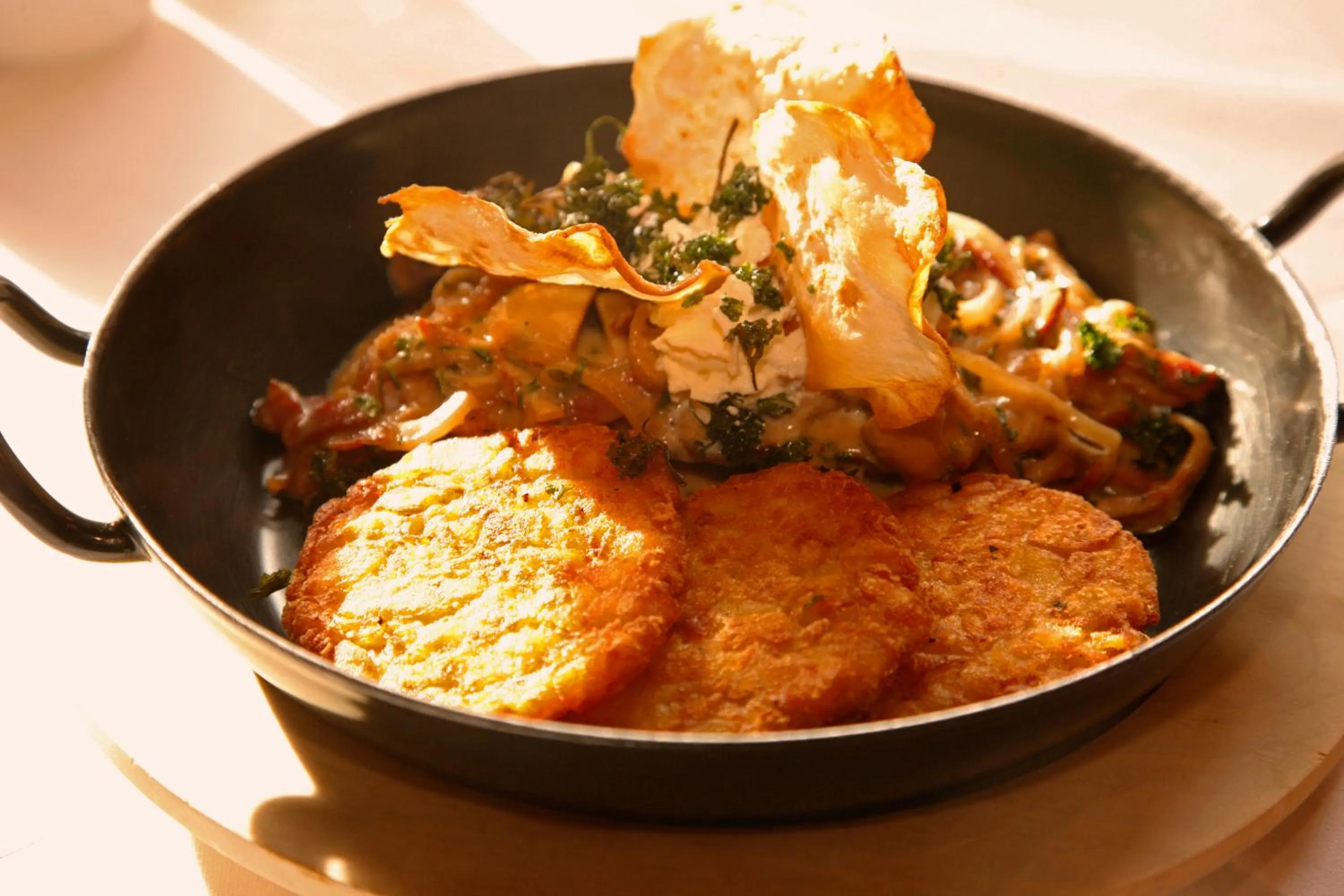 Restaurant/places to eat in Hotel Gasthof Zum Kirchenwirt