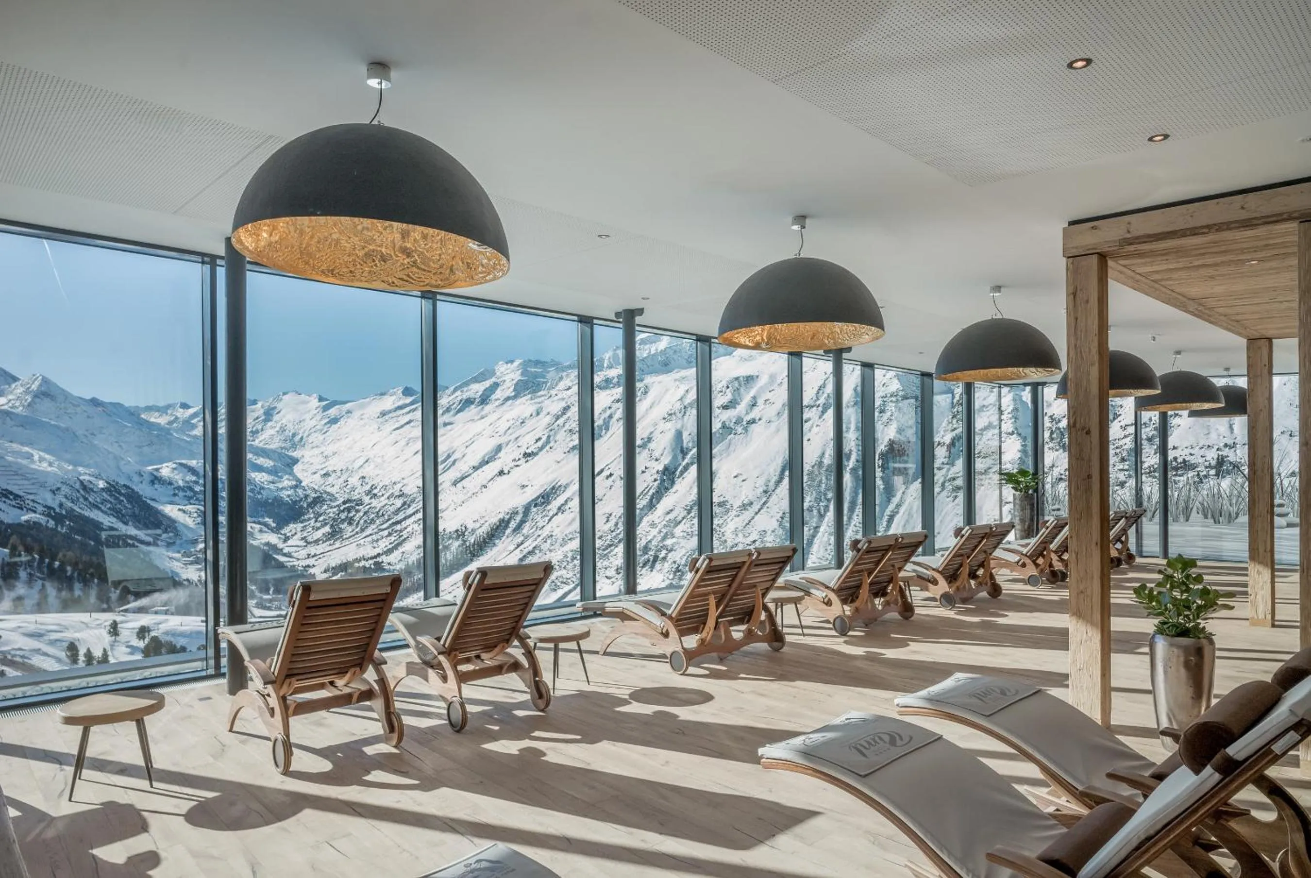 Mountain view in SKI - GOLF - WELLNESS Hotel Riml