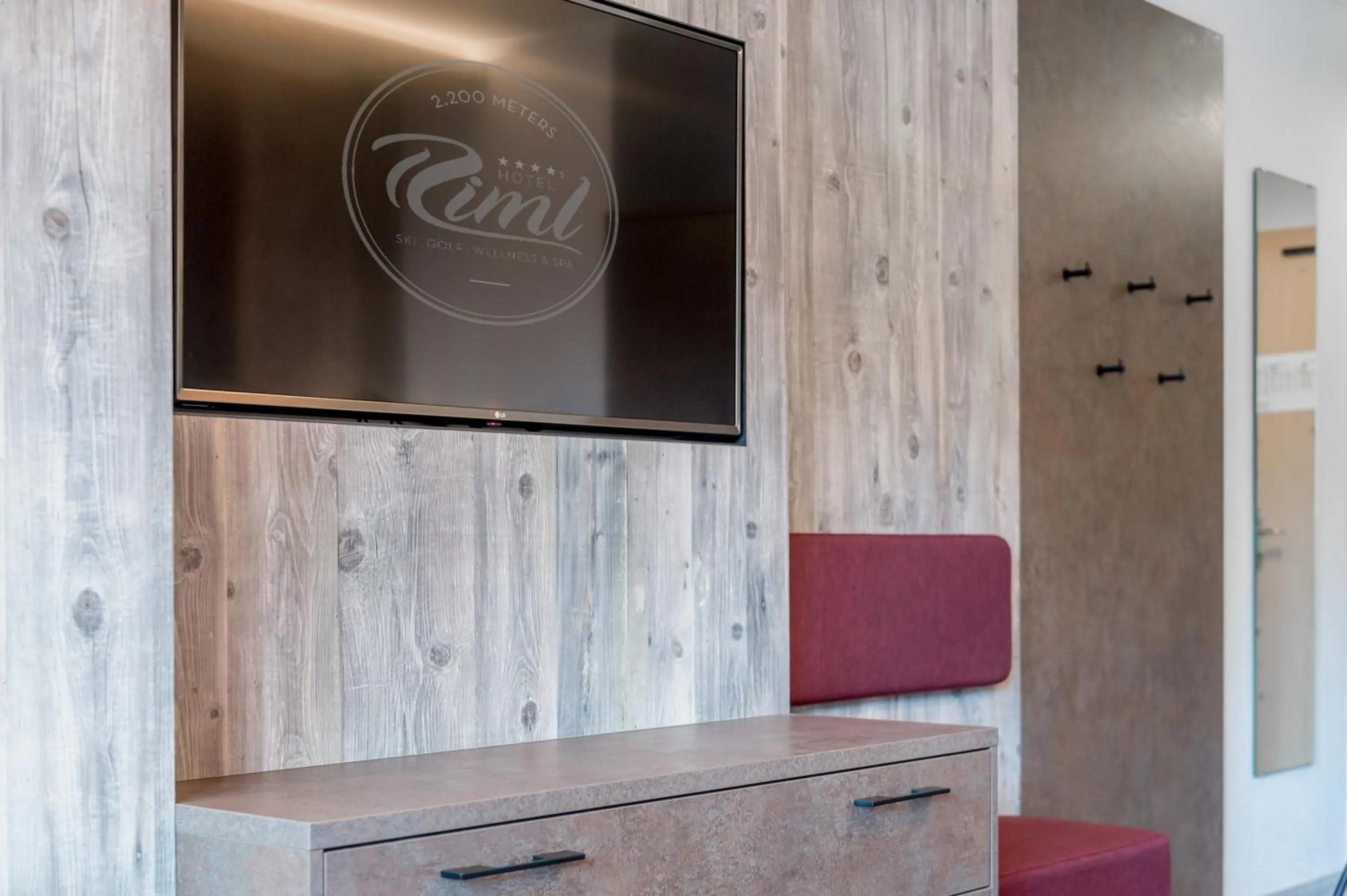 TV and multimedia in SKI - GOLF - WELLNESS Hotel Riml