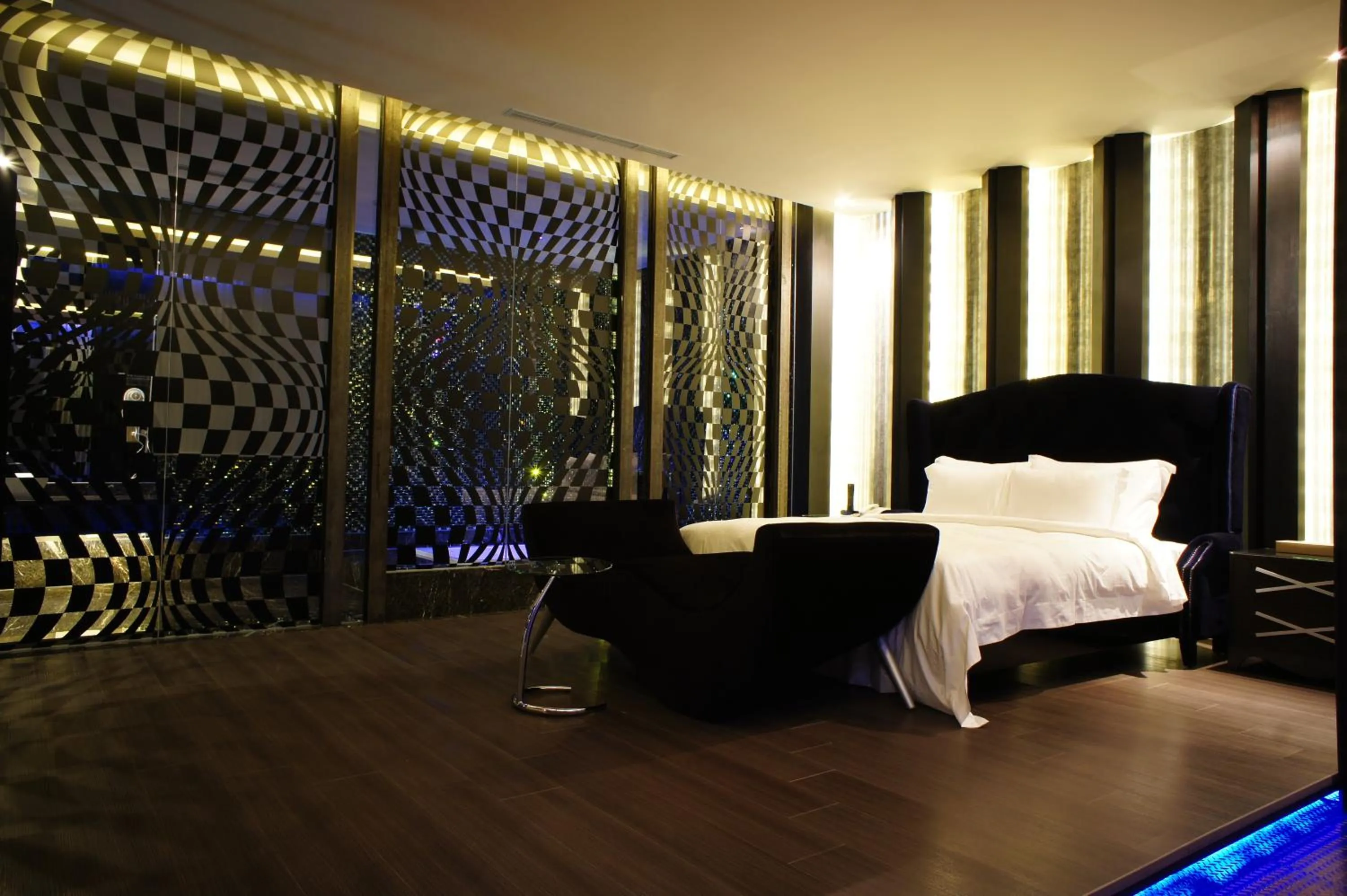 bunk bed in All-Ur Boutique Motel - ChungLi Branch