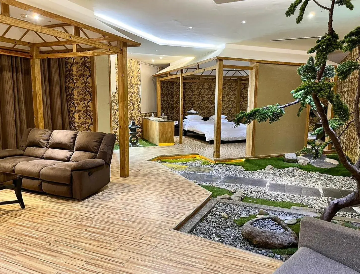 Flagship Suite in All-Ur Boutique Motel - ChungLi Branch Flagship Suite in All-Ur Boutique Motel - ChungLi Branch