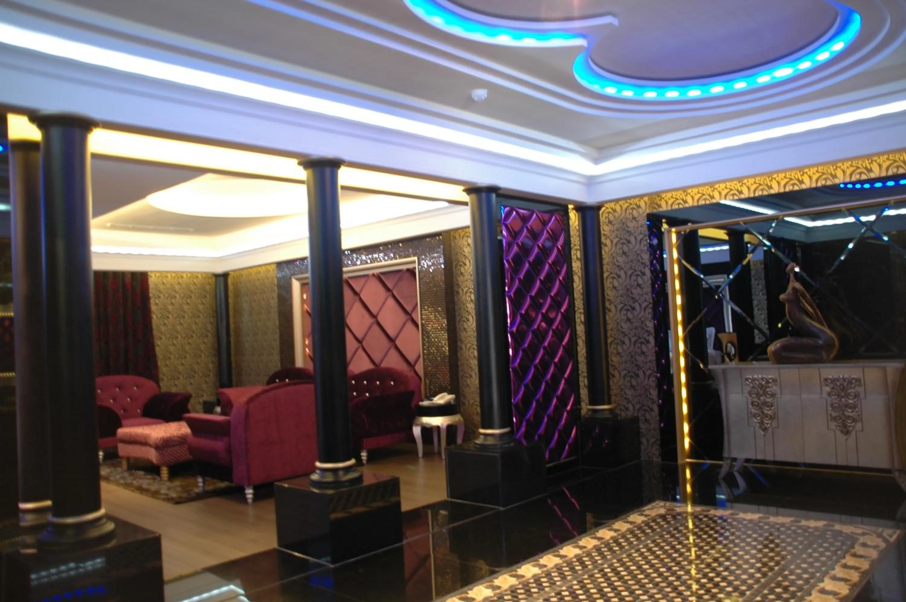 TV and multimedia in All-Ur Boutique Motel - ChungLi Branch