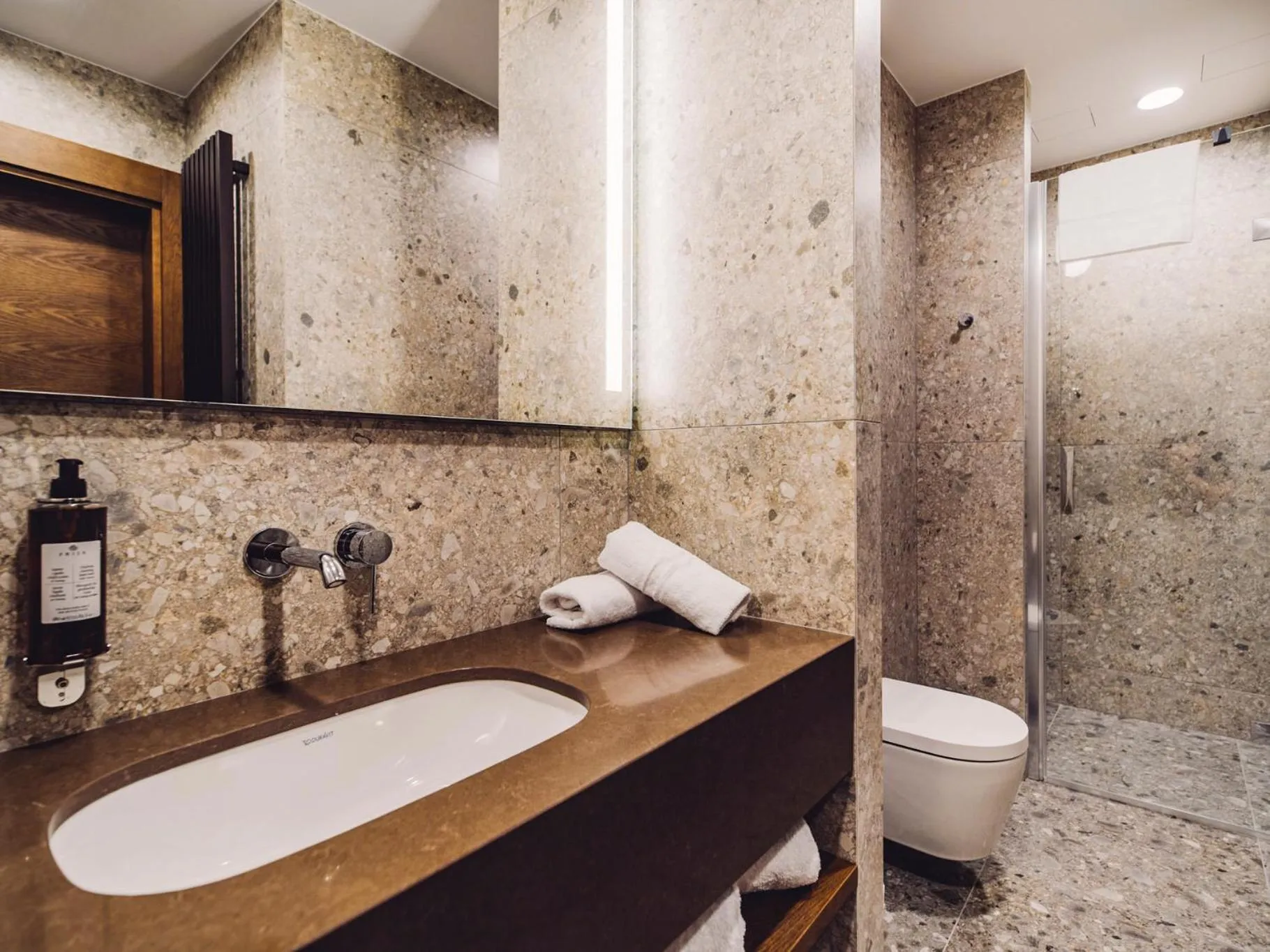 Shower in Rezydencja Sowa