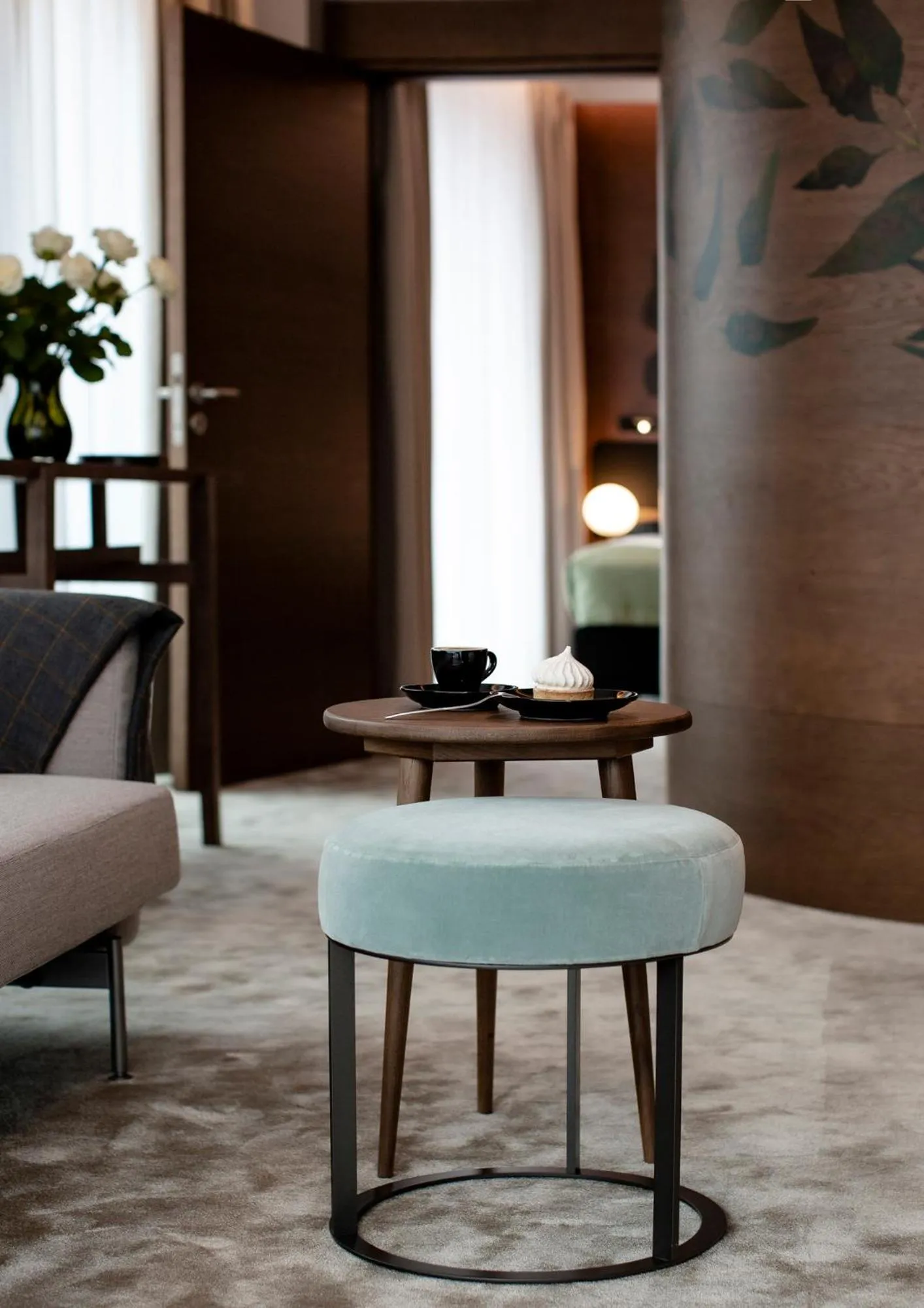 Seating area in Rezydencja Sowa