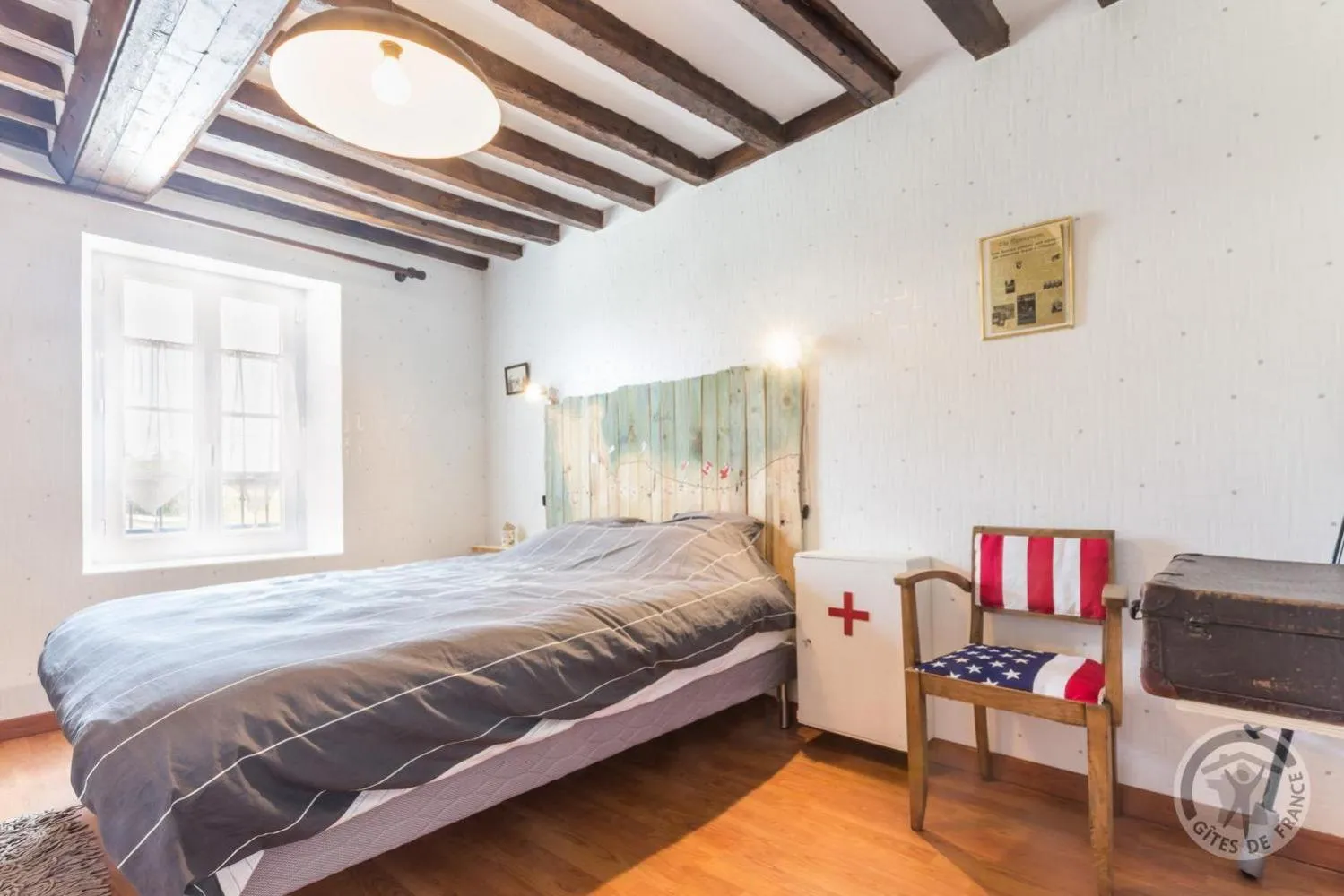 Property building in les hirondelles bleues