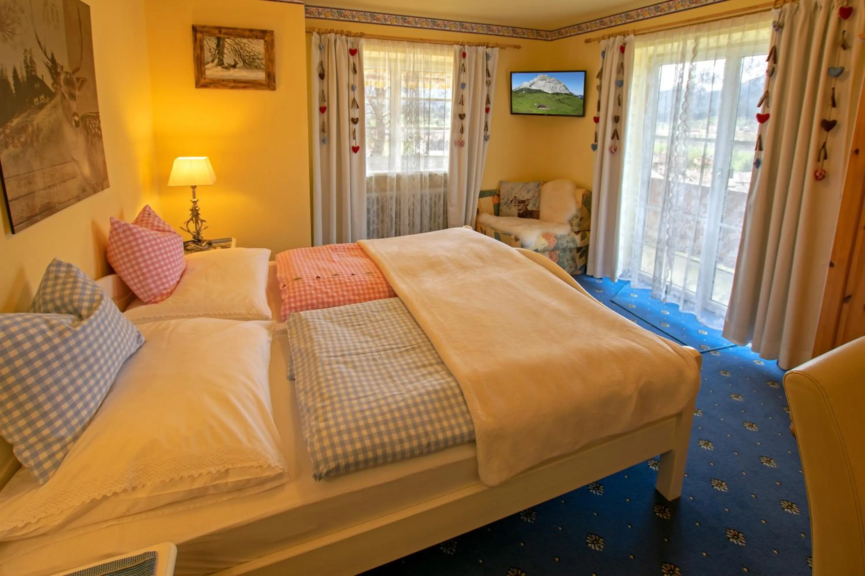Bedroom, Bed in Romantik Aparthotel Sonnleitn