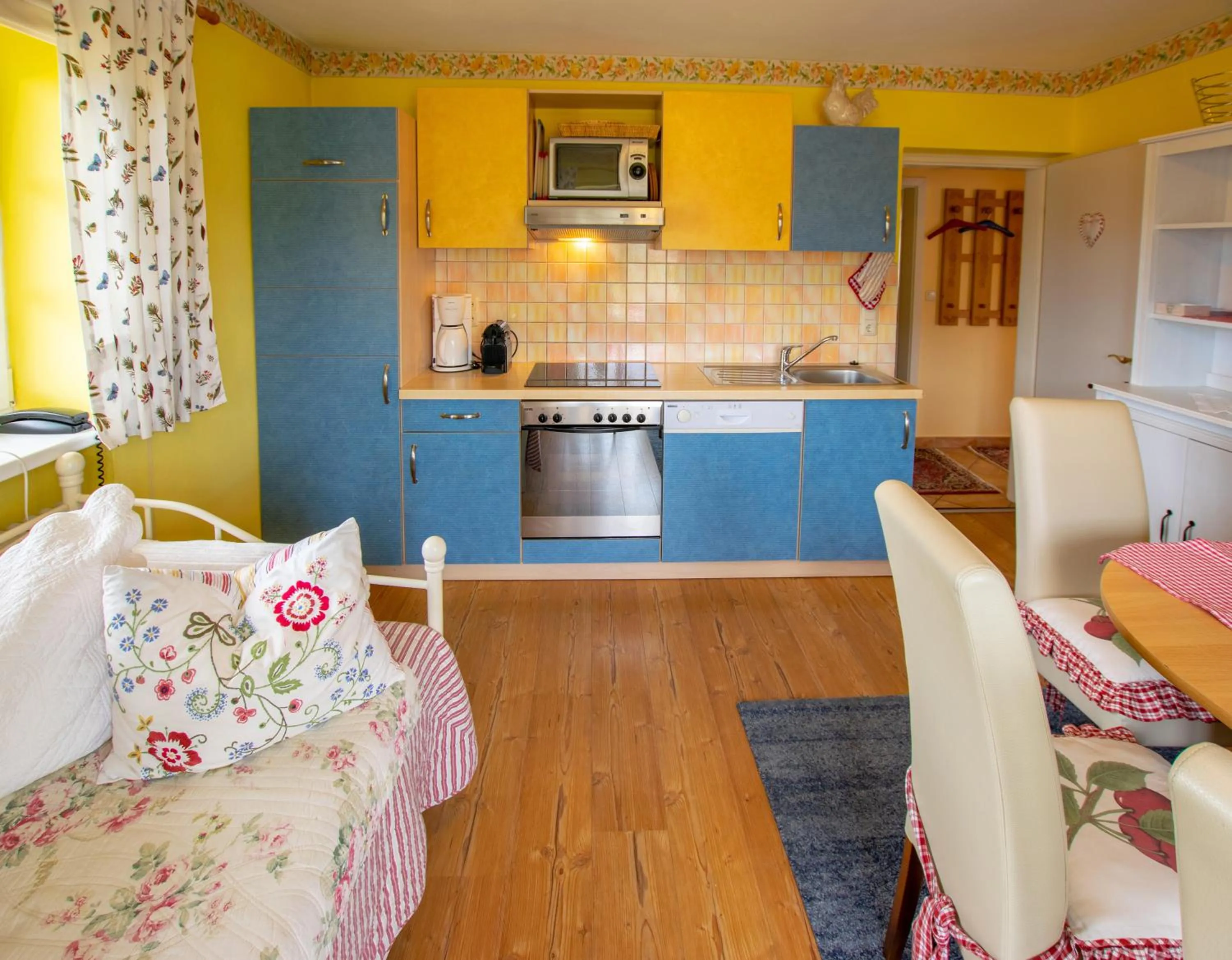 Kitchen or kitchenette in Romantik Aparthotel Sonnleitn