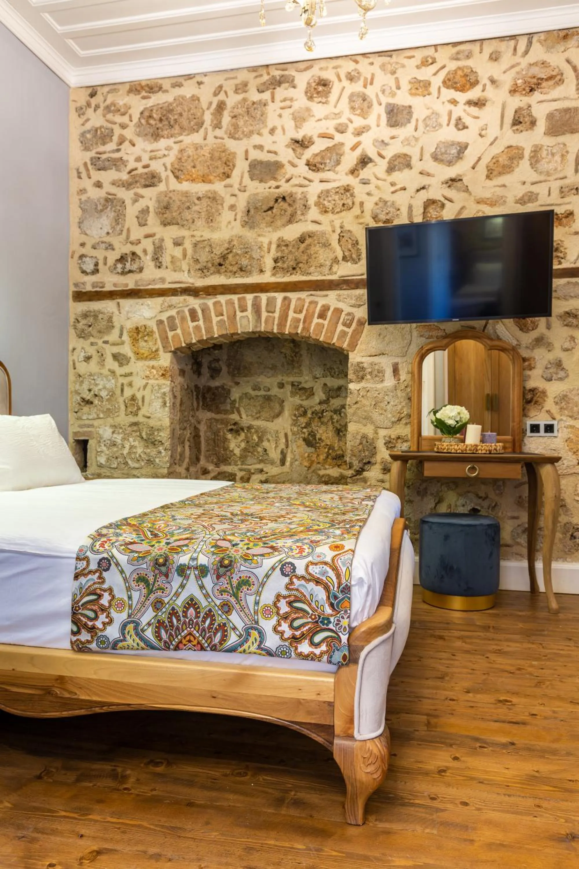 Bedroom, Bed in Hotel Lykia Old Town Antalya
