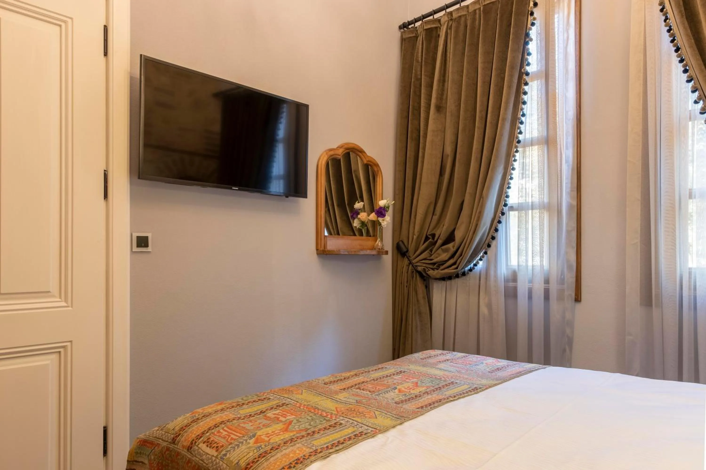 Bed in Hotel Lykia Old Town Antalya