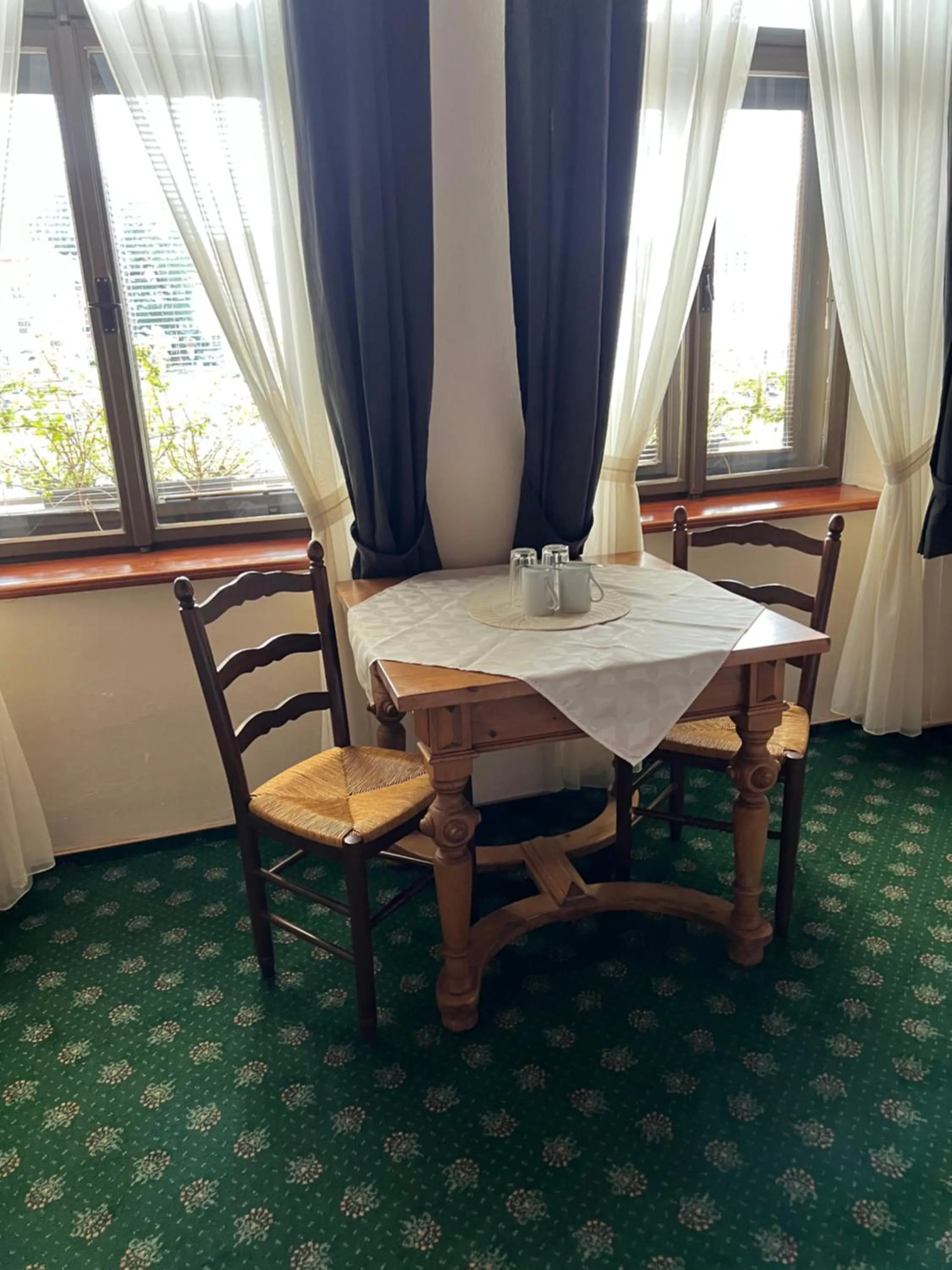 Seating area in Hotel Maxim