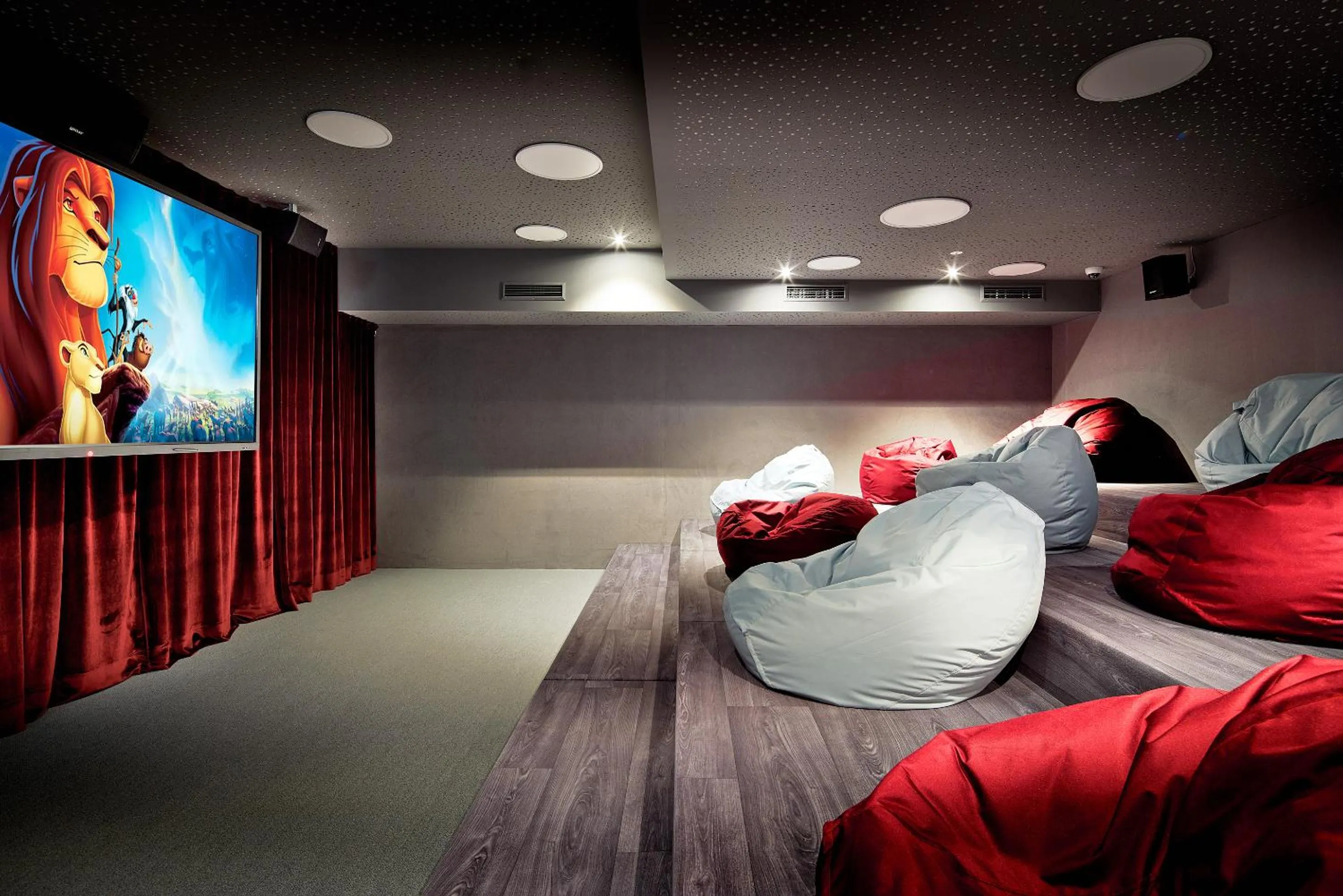 Banquet/Function facilities in Hotel Berghof Crystal Spa & Sports