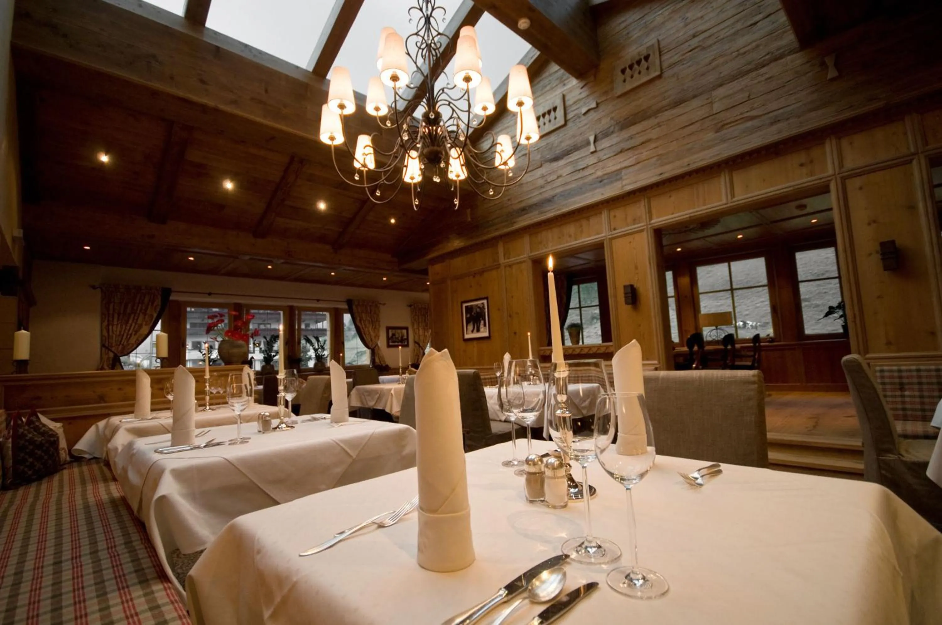 Restaurant/places to eat in Hotel Berghof Crystal Spa & Sports