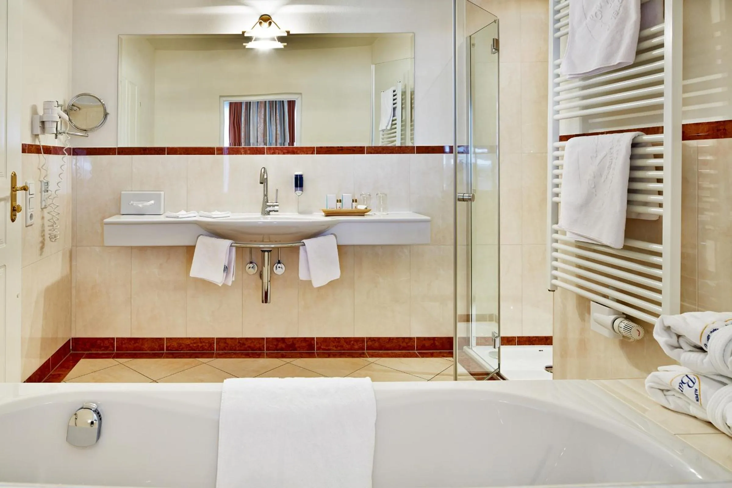 Bathroom in Hotel Barbarahof 4 stars Superior - Adults Only "soft" from 10 years - Skibus-stop