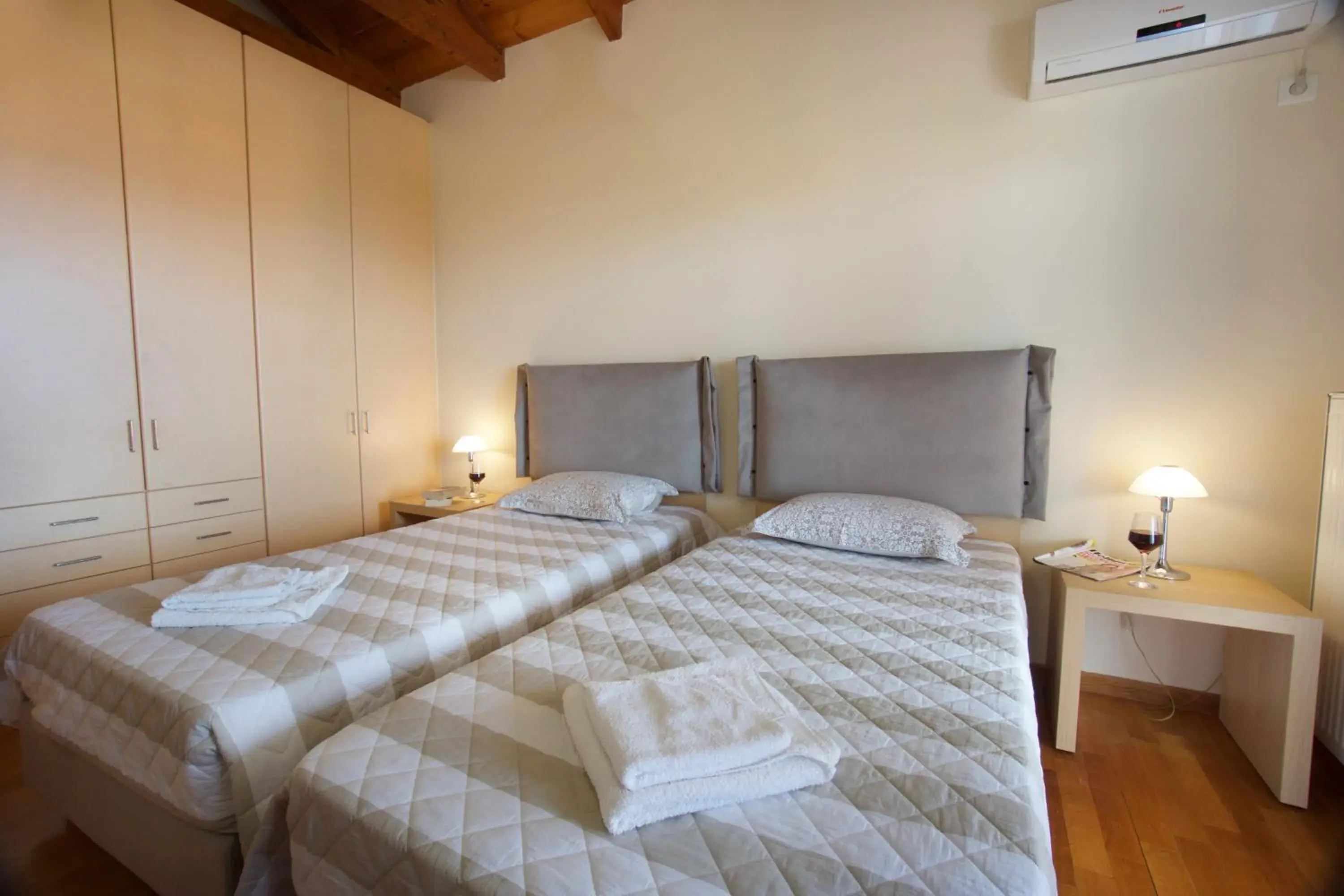 Three-Bedroom Apartment in Zephyros Hotel Three-Bedroom Apartment in Zephyros Hotel