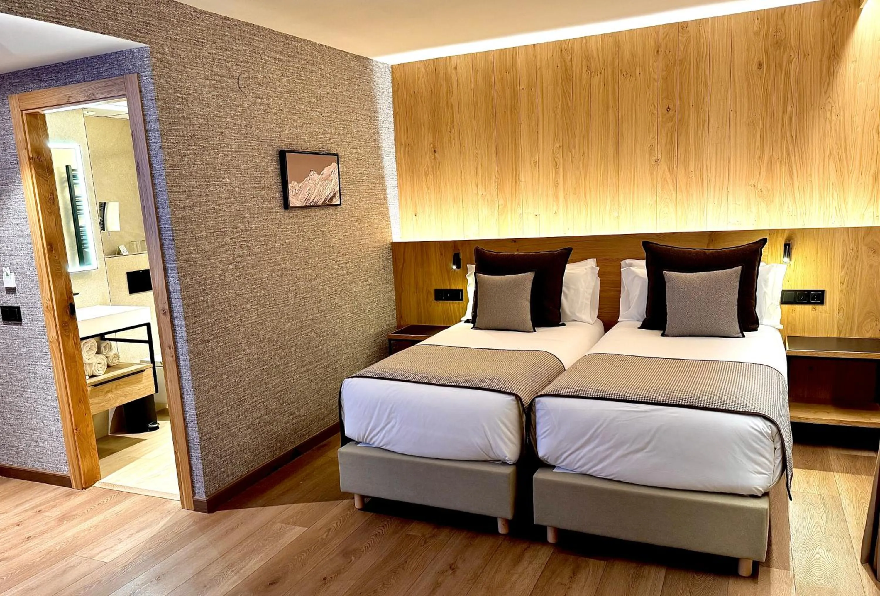 Bed in Hotel Petit Lacreu