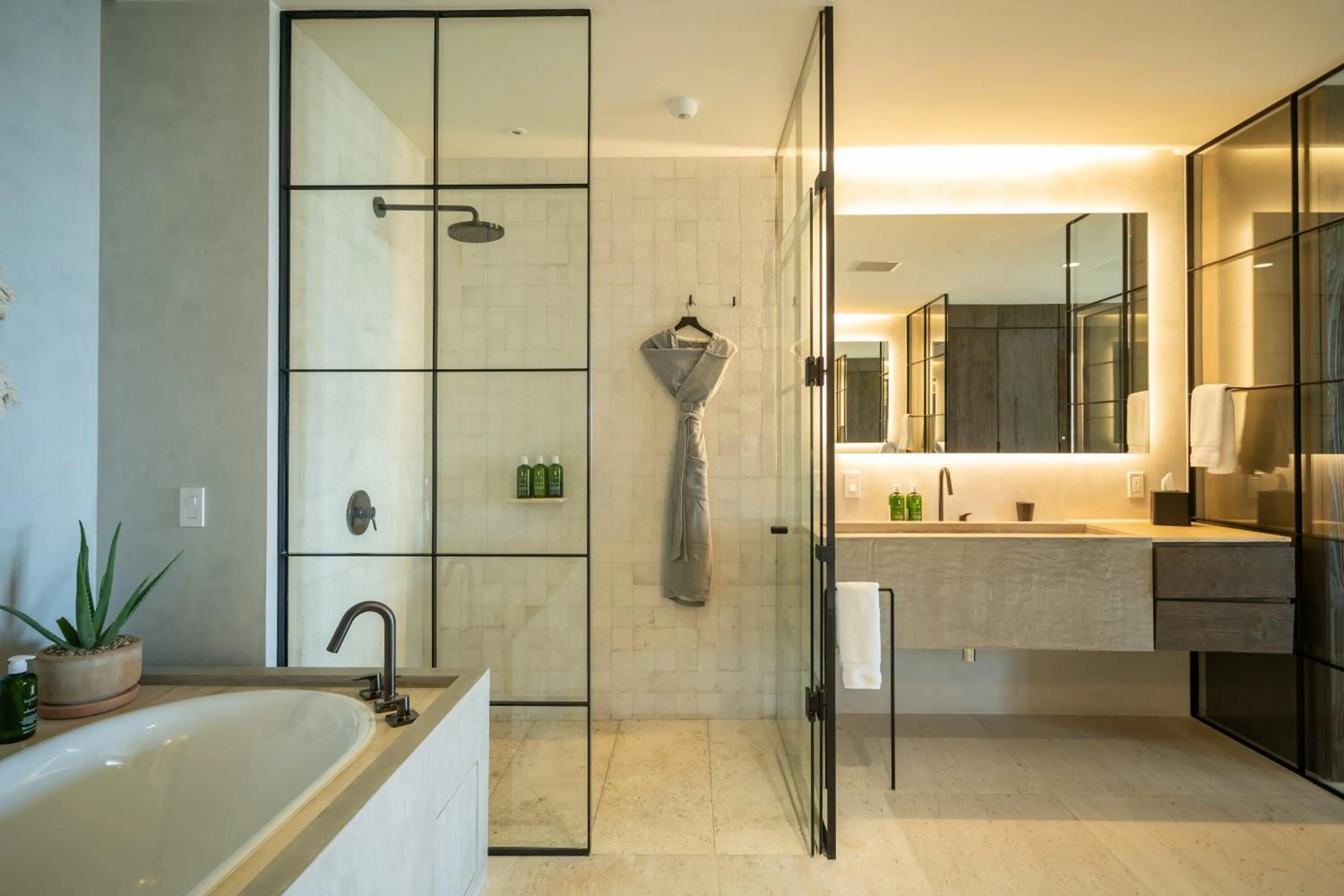 Bathroom in 1 Homes Preview Cabo