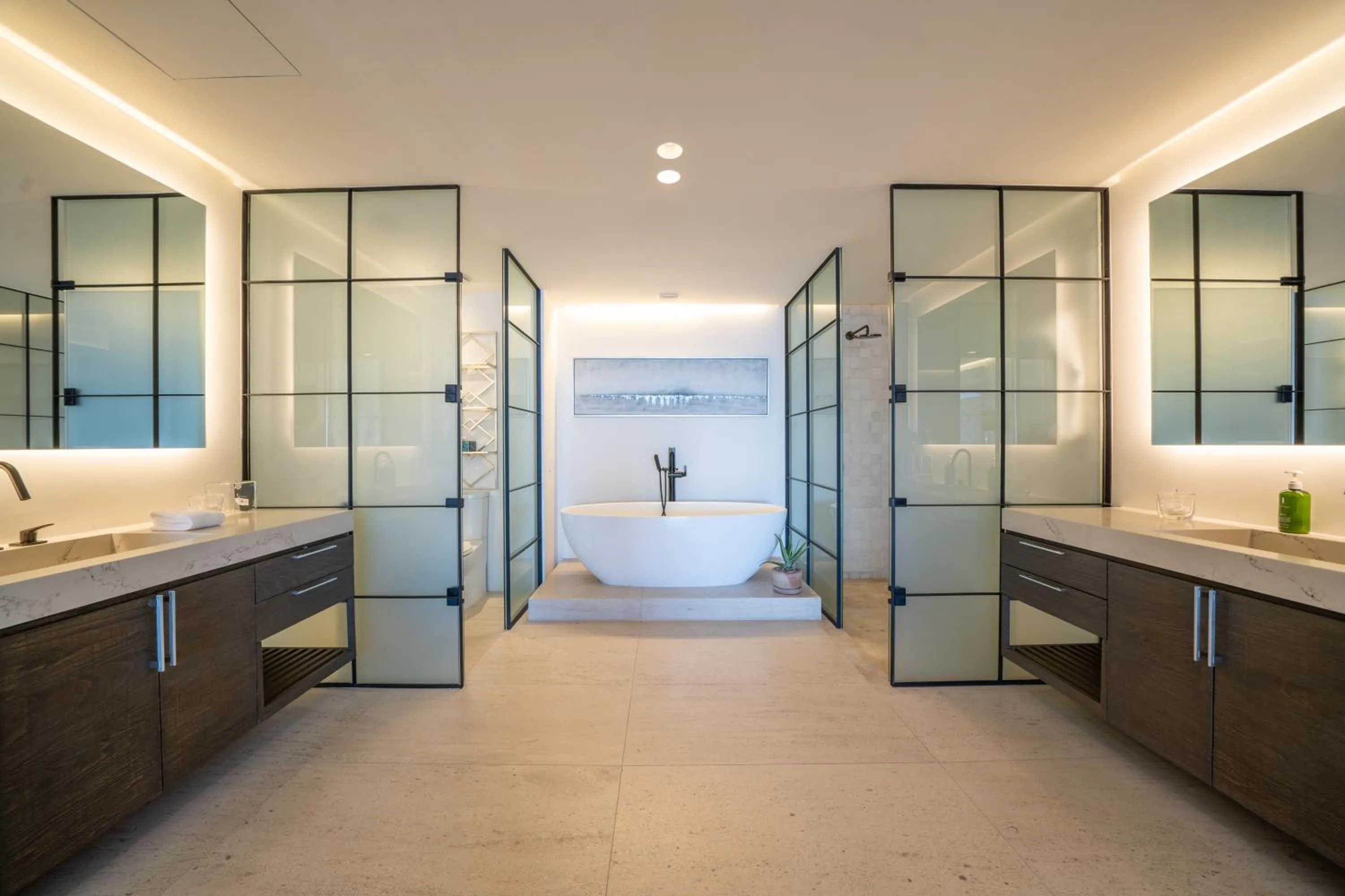 Bathroom in 1 Homes Preview Cabo
