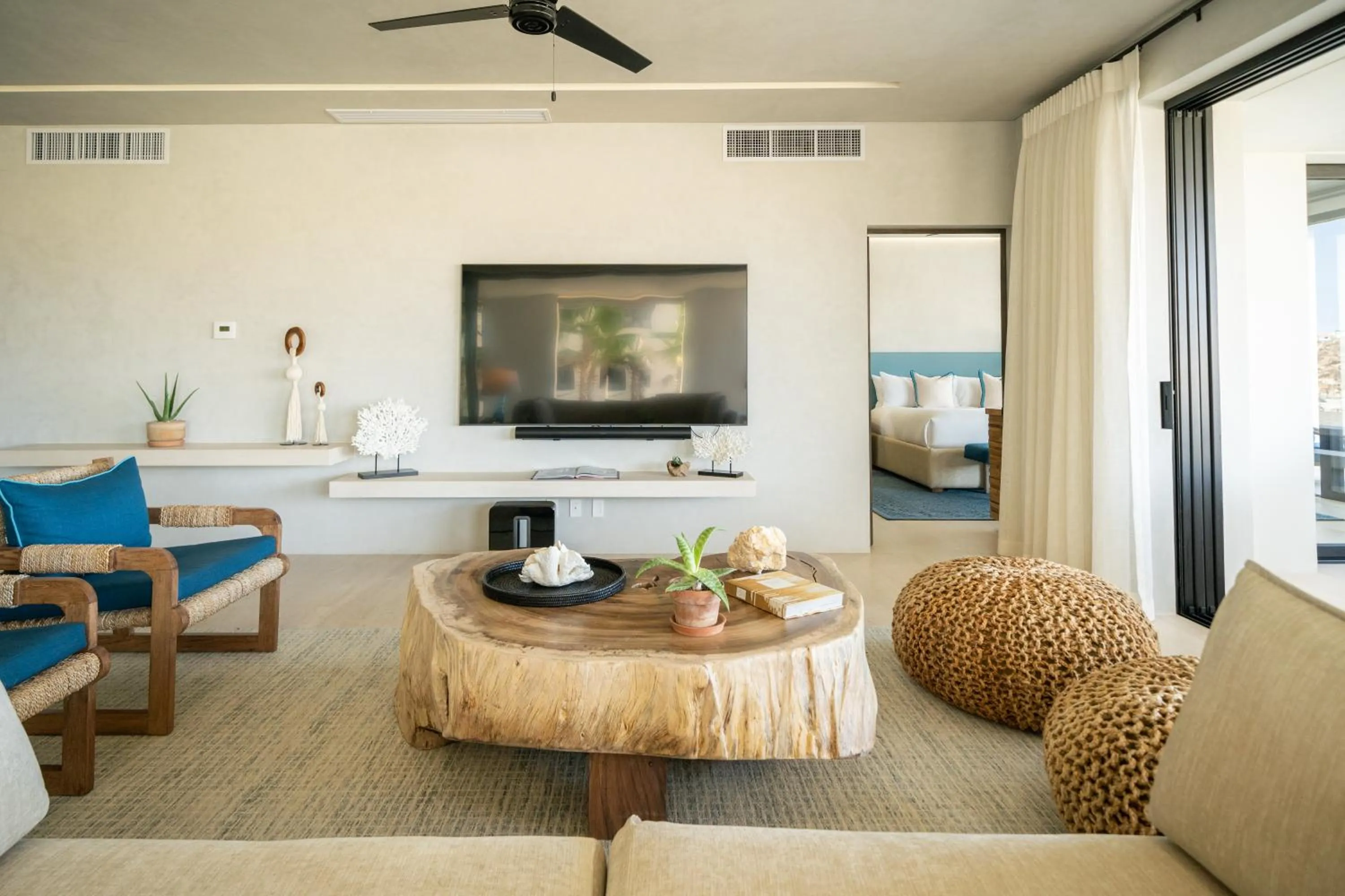 Bedroom in 1 Homes Preview Cabo