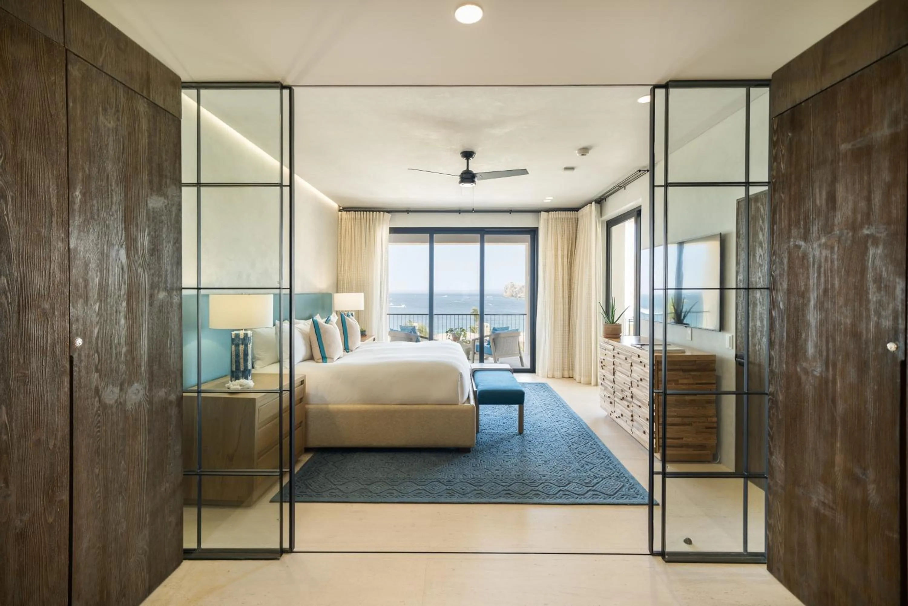 Bedroom, Bed in 1 Homes Preview Cabo
