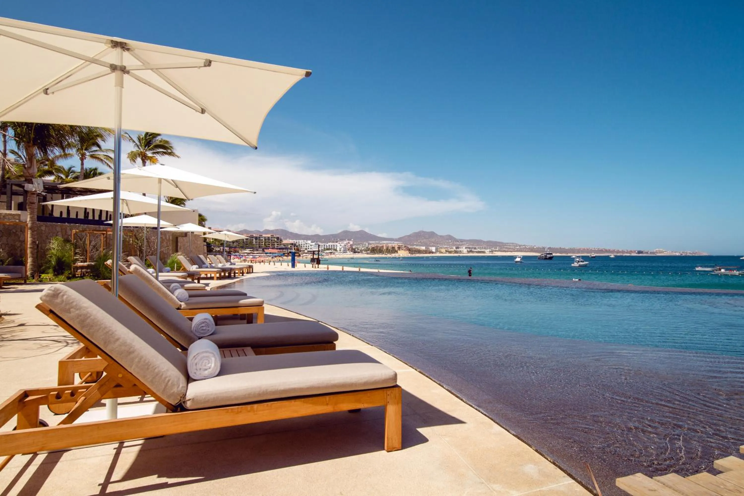 Beach in 1 Homes Preview Cabo