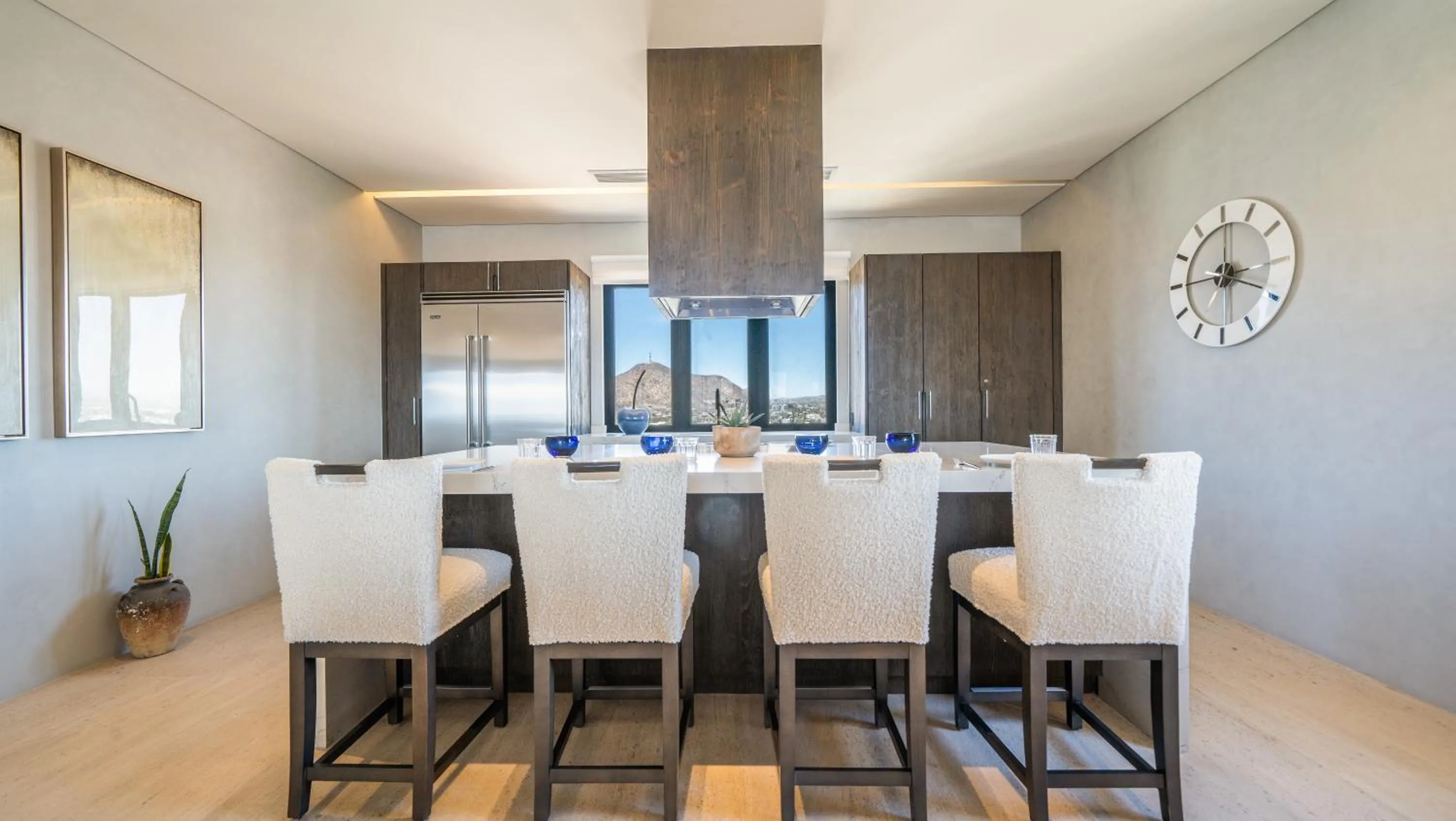 Dining area in 1 Homes Preview Cabo