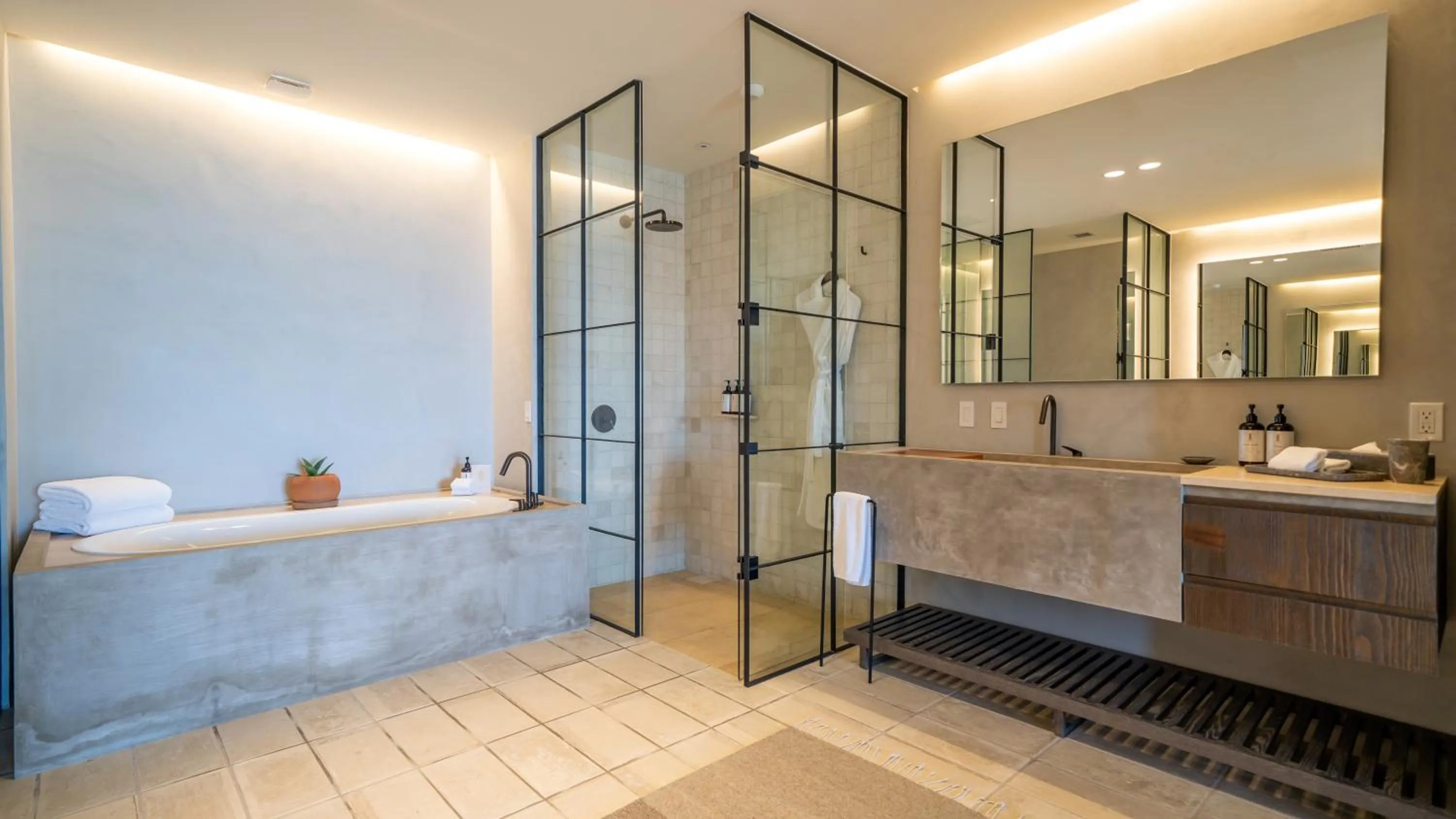 Bathroom in 1 Homes Preview Cabo