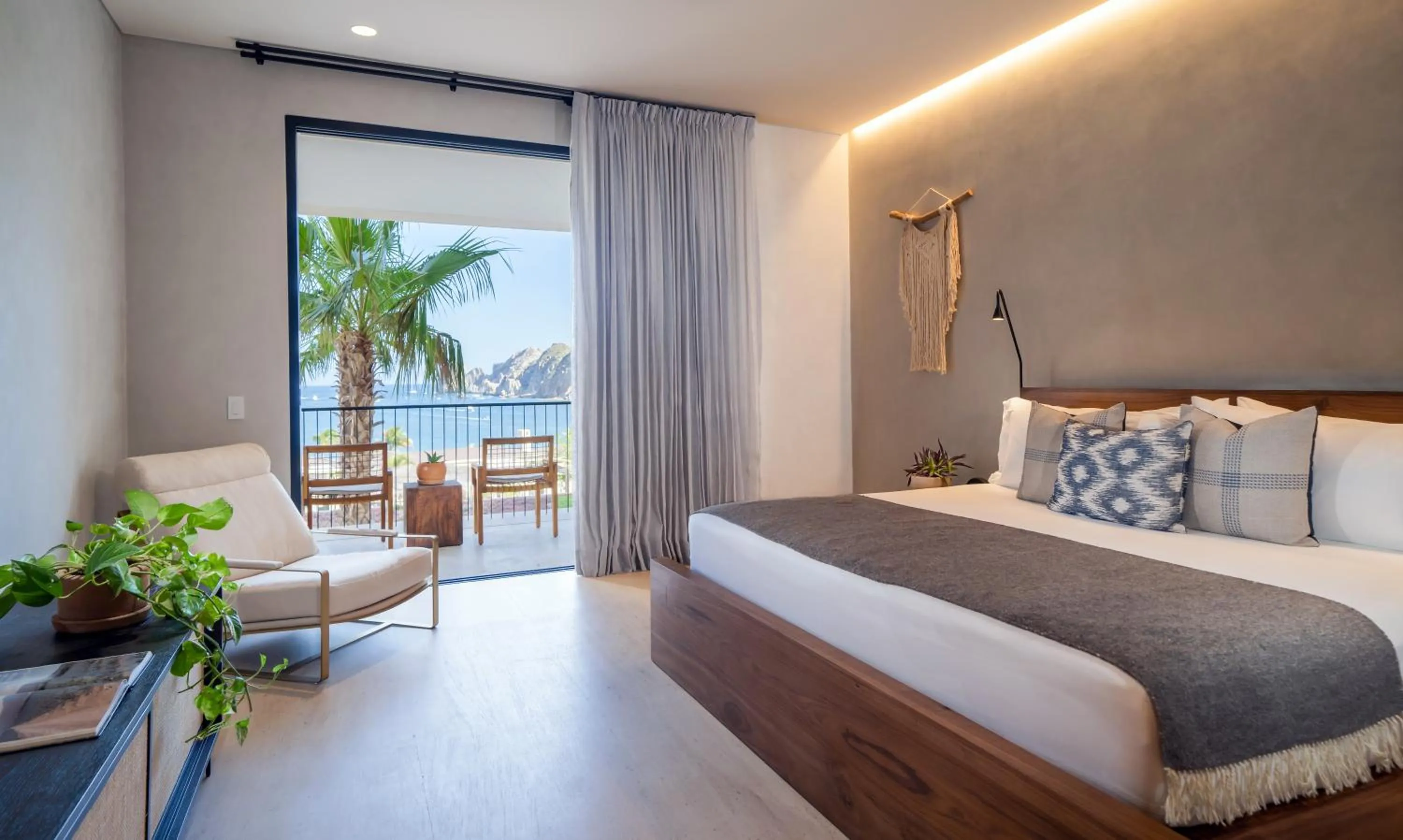 Bedroom, Bed in 1 Homes Preview Cabo
