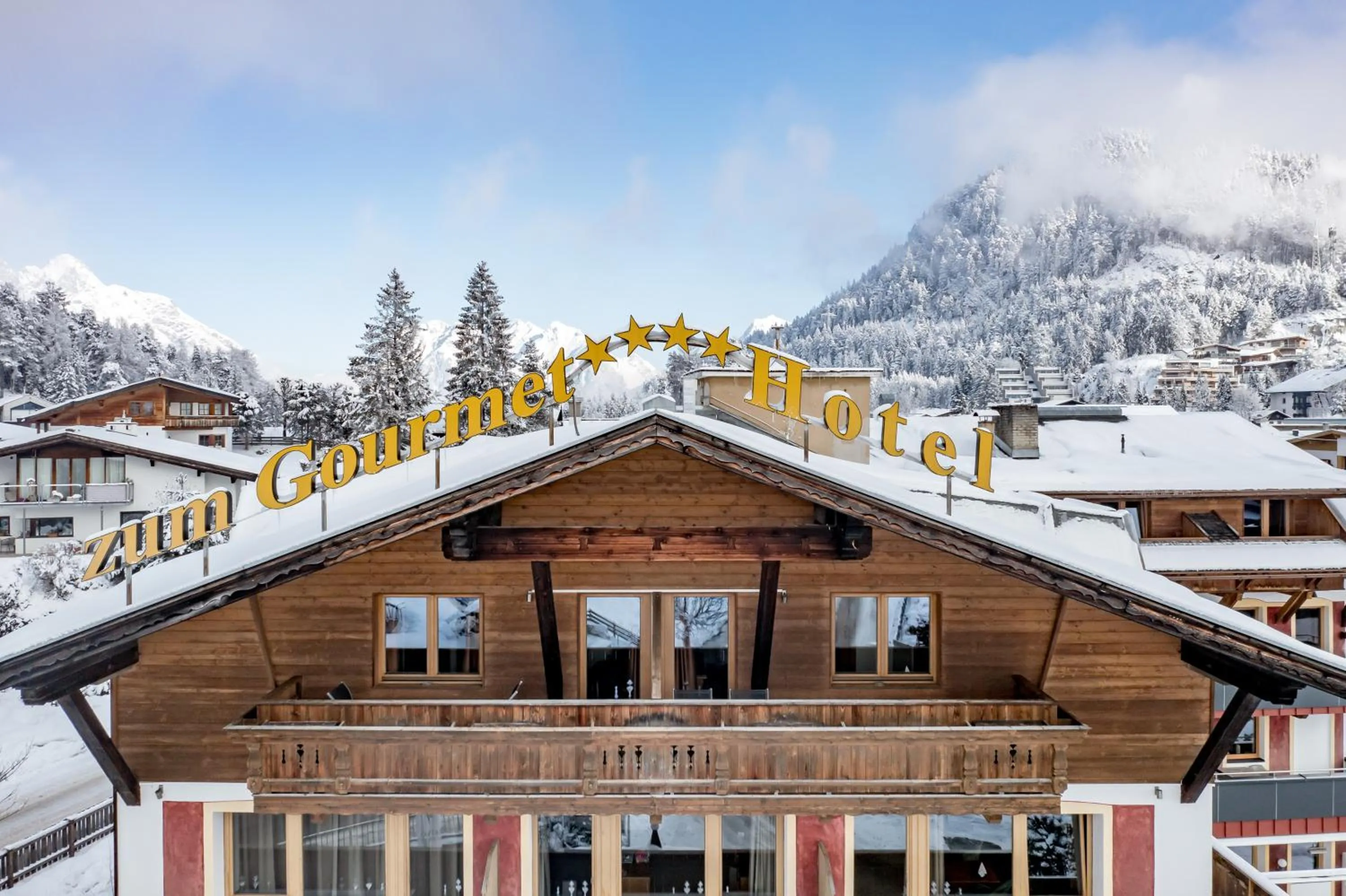 Property building in Hotel Zum Gourmet