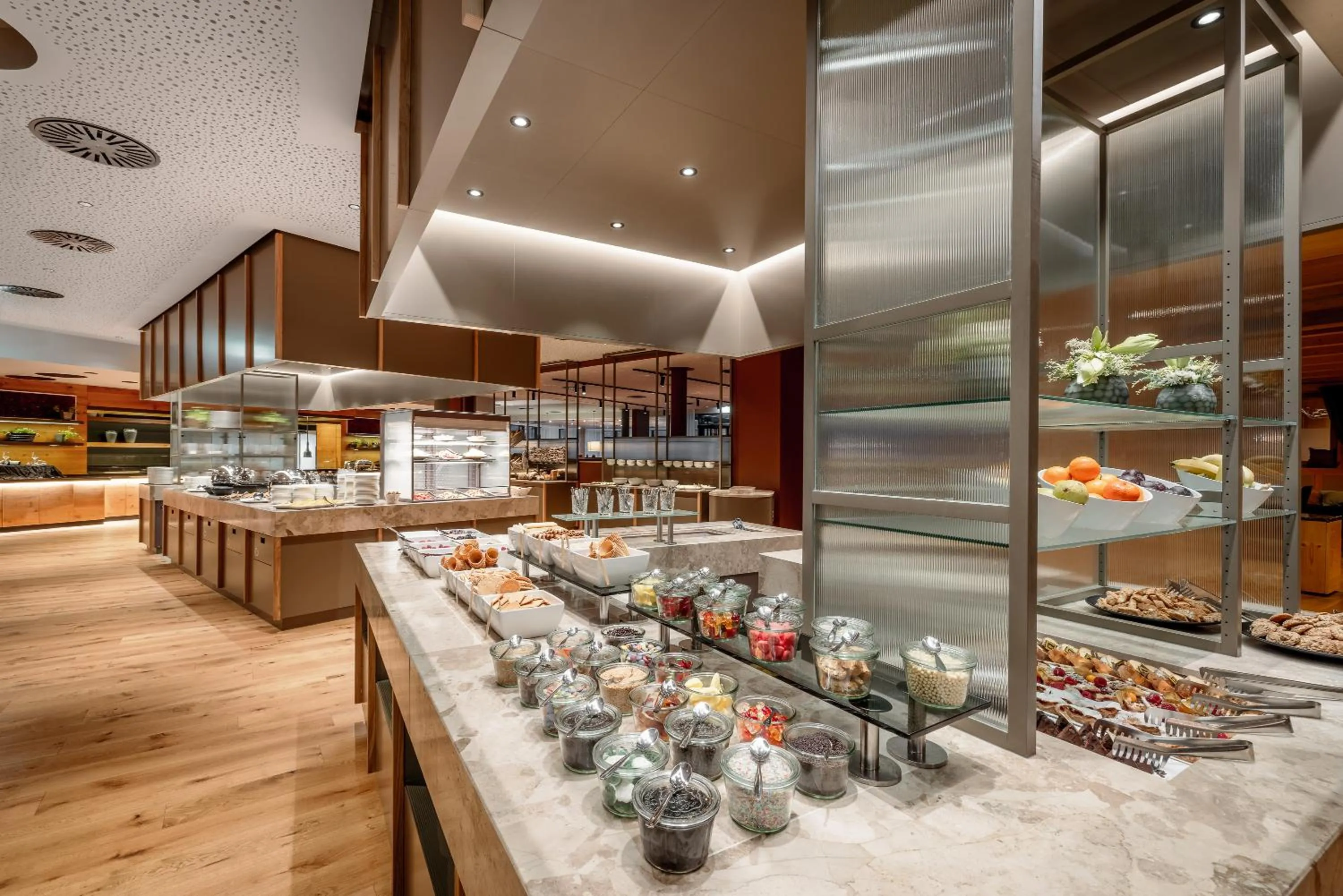 Restaurant/places to eat in Aqua Dome 4 Sterne Superior Hotel & Tirol Therme Längenfeld