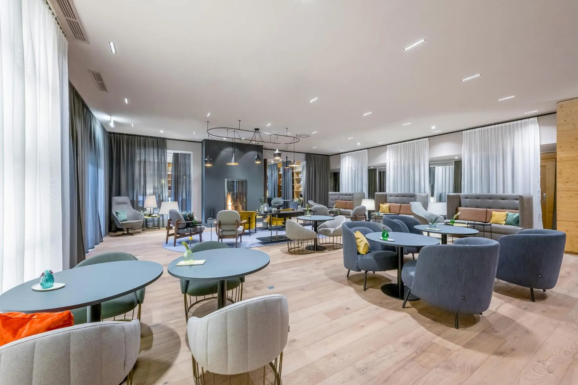 Restaurant/places to eat in Aqua Dome 4 Sterne Superior Hotel & Tirol Therme Längenfeld