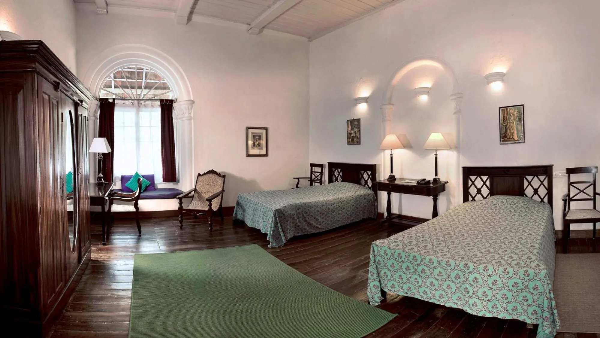 Photo of the whole room, Bed in Neemrana's- Tower House