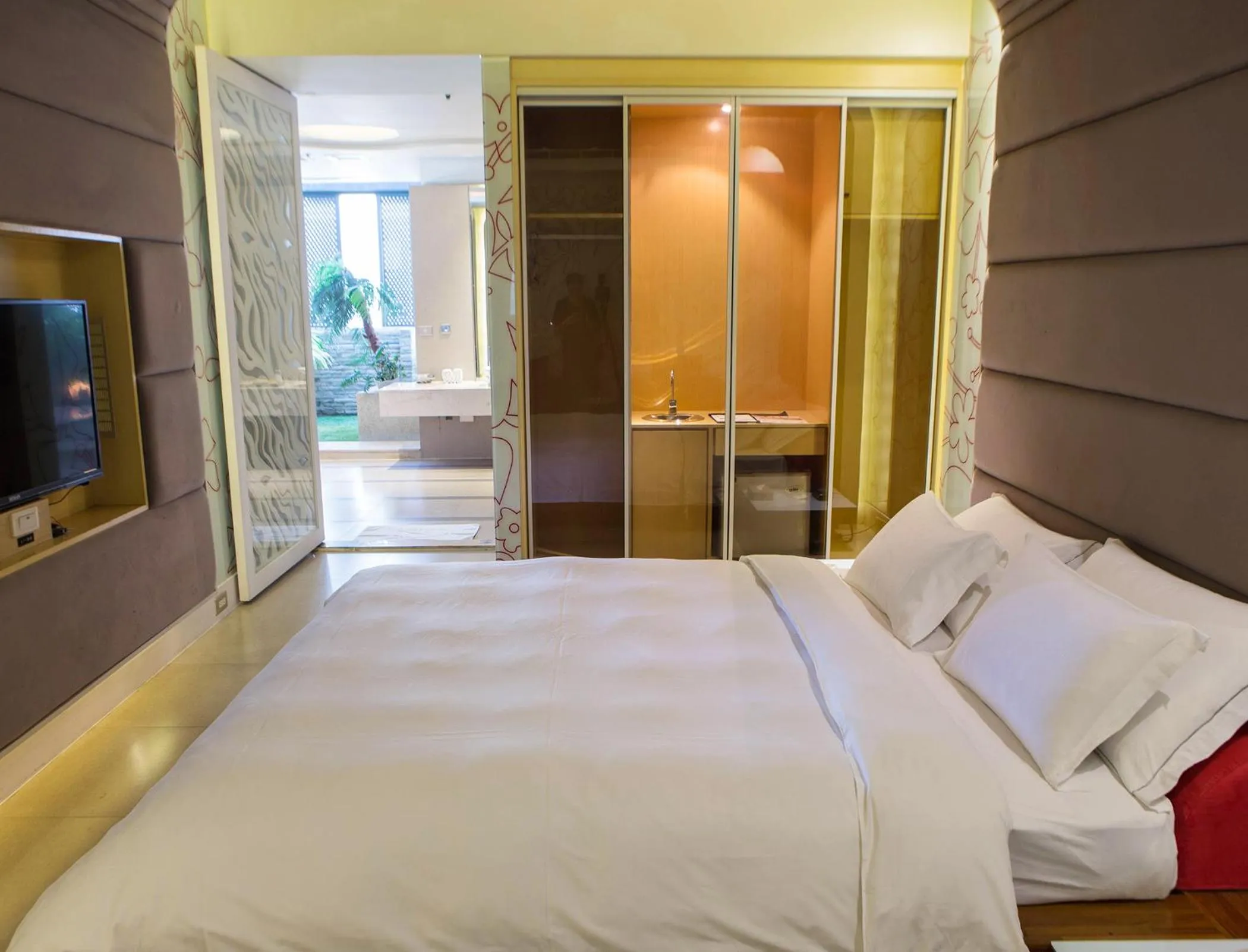 Bed in All-Ur Boutique Motel - KaoHsiung Branch