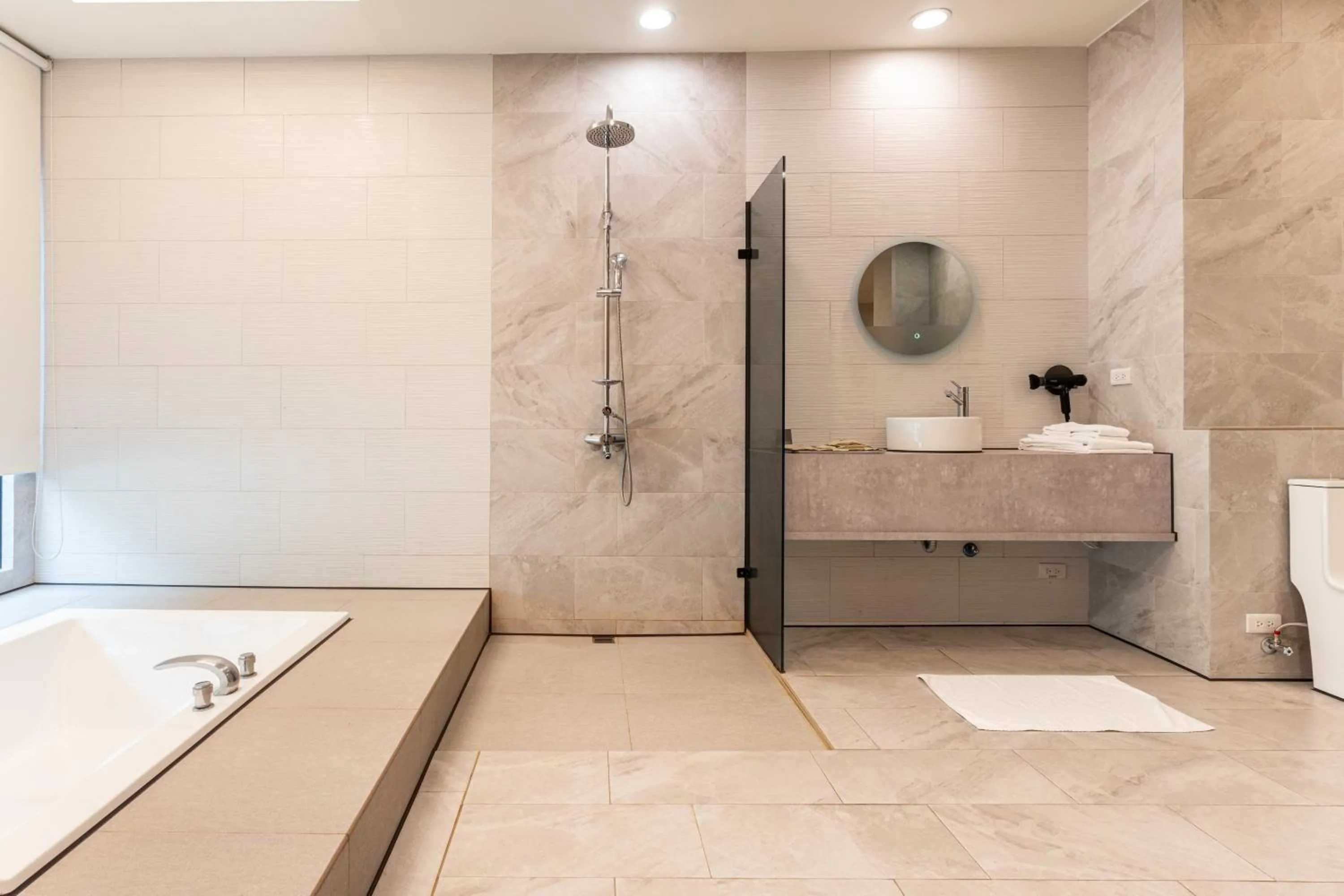 Shower in OHYA Chain Boutique Motel-Yongkang