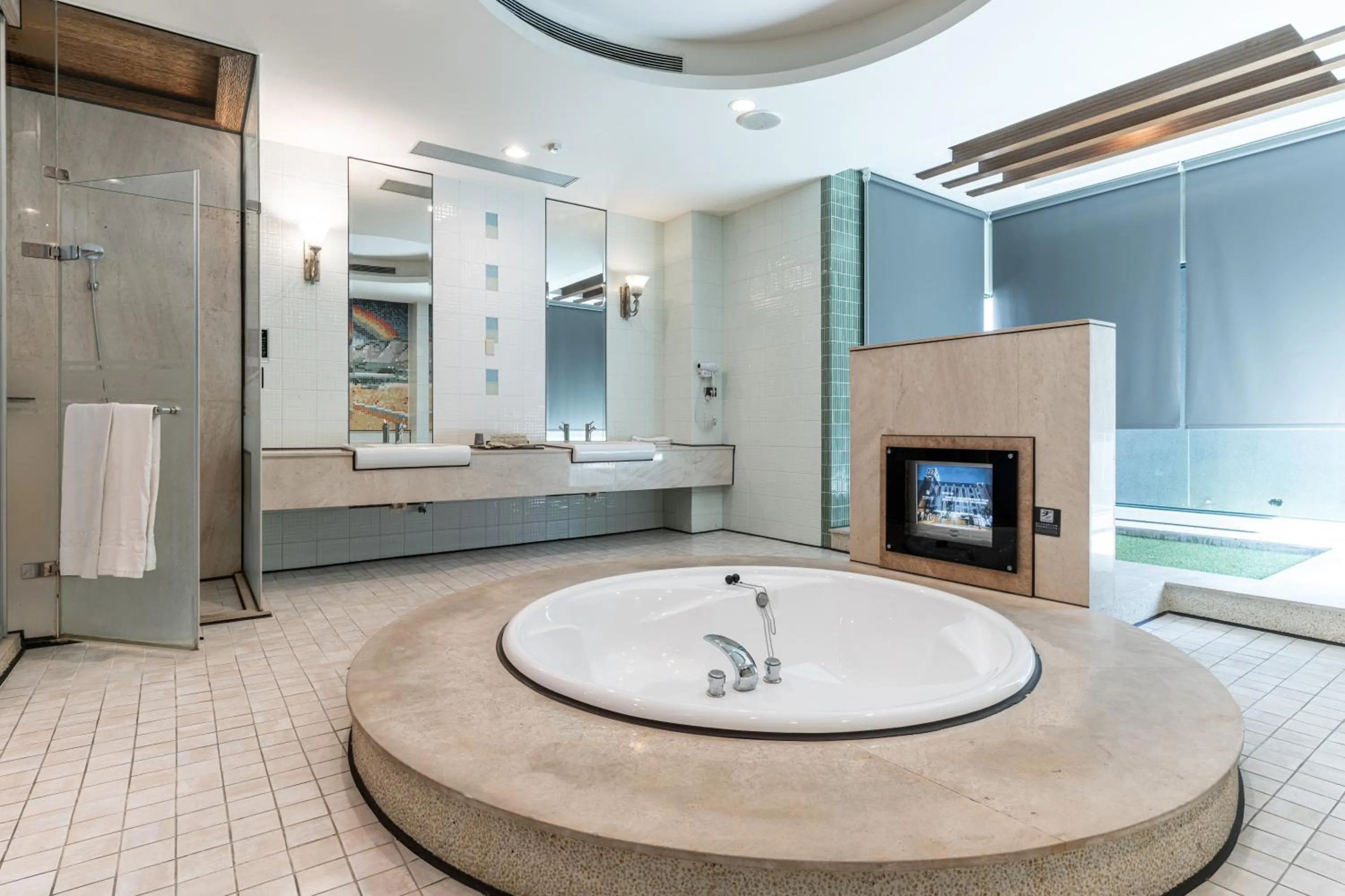 Shower in OHYA Chain Boutique Motel-Yongkang